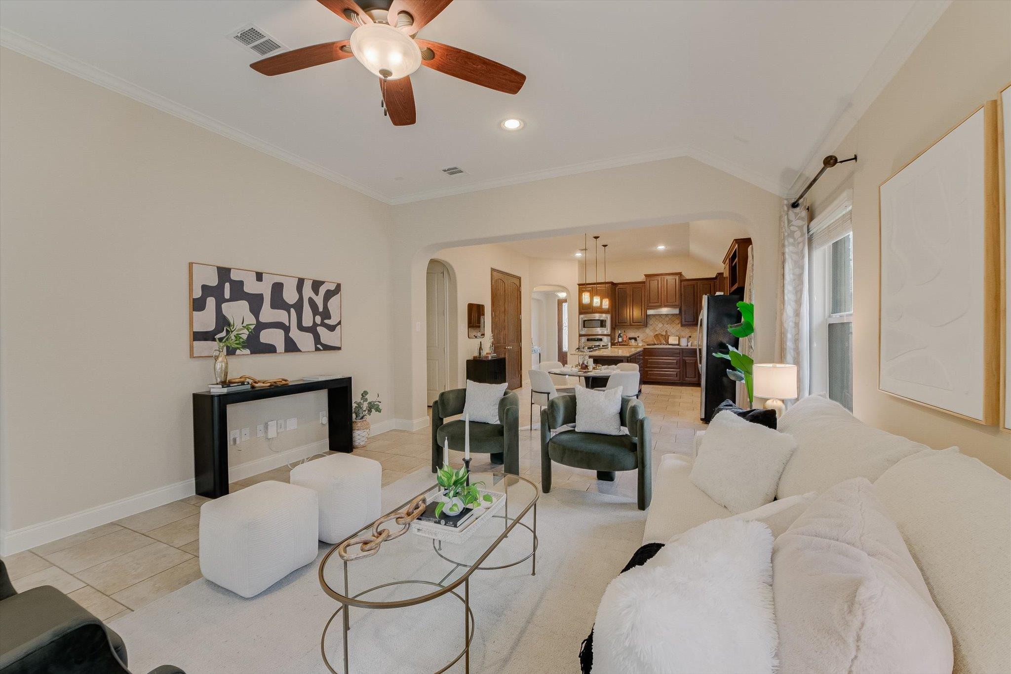 13017 Hymeadow Cir, Austin, TX 78729