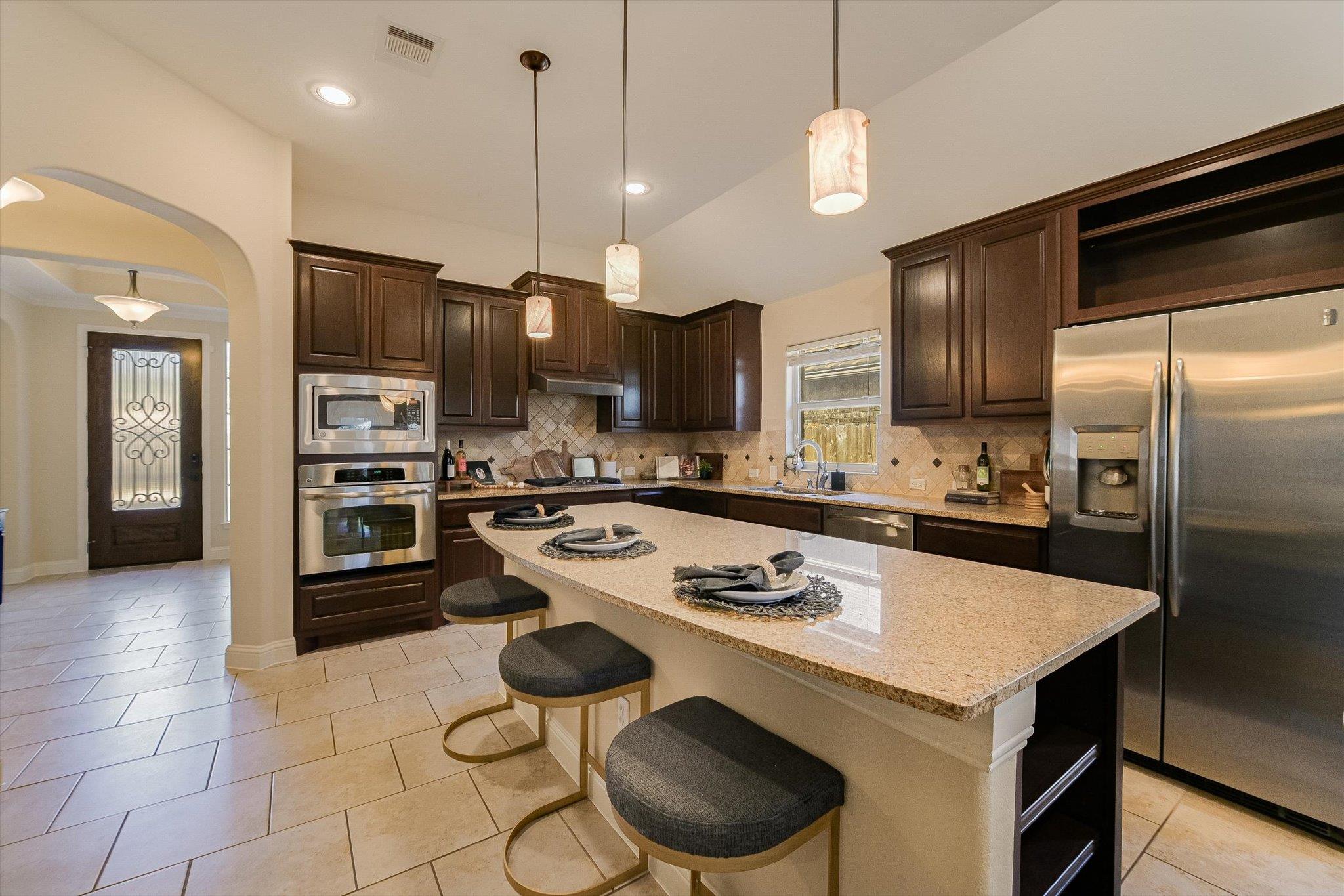 13017 Hymeadow Cir, Austin, TX 78729