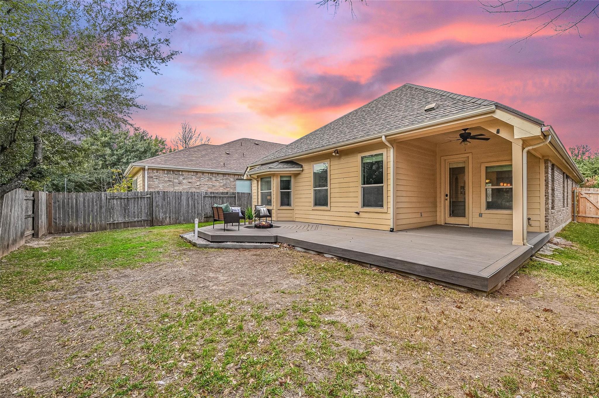 13017 Hymeadow Cir, Austin, TX 78729