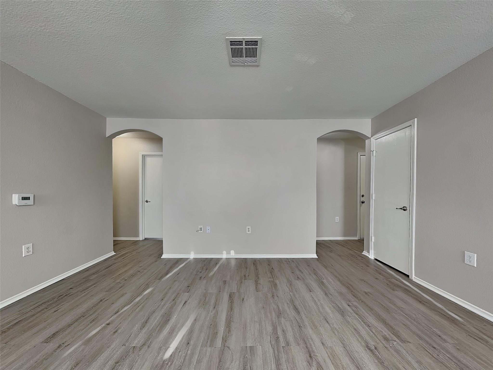 12529 Sky Harbor Dr, Del Valle, TX 78617