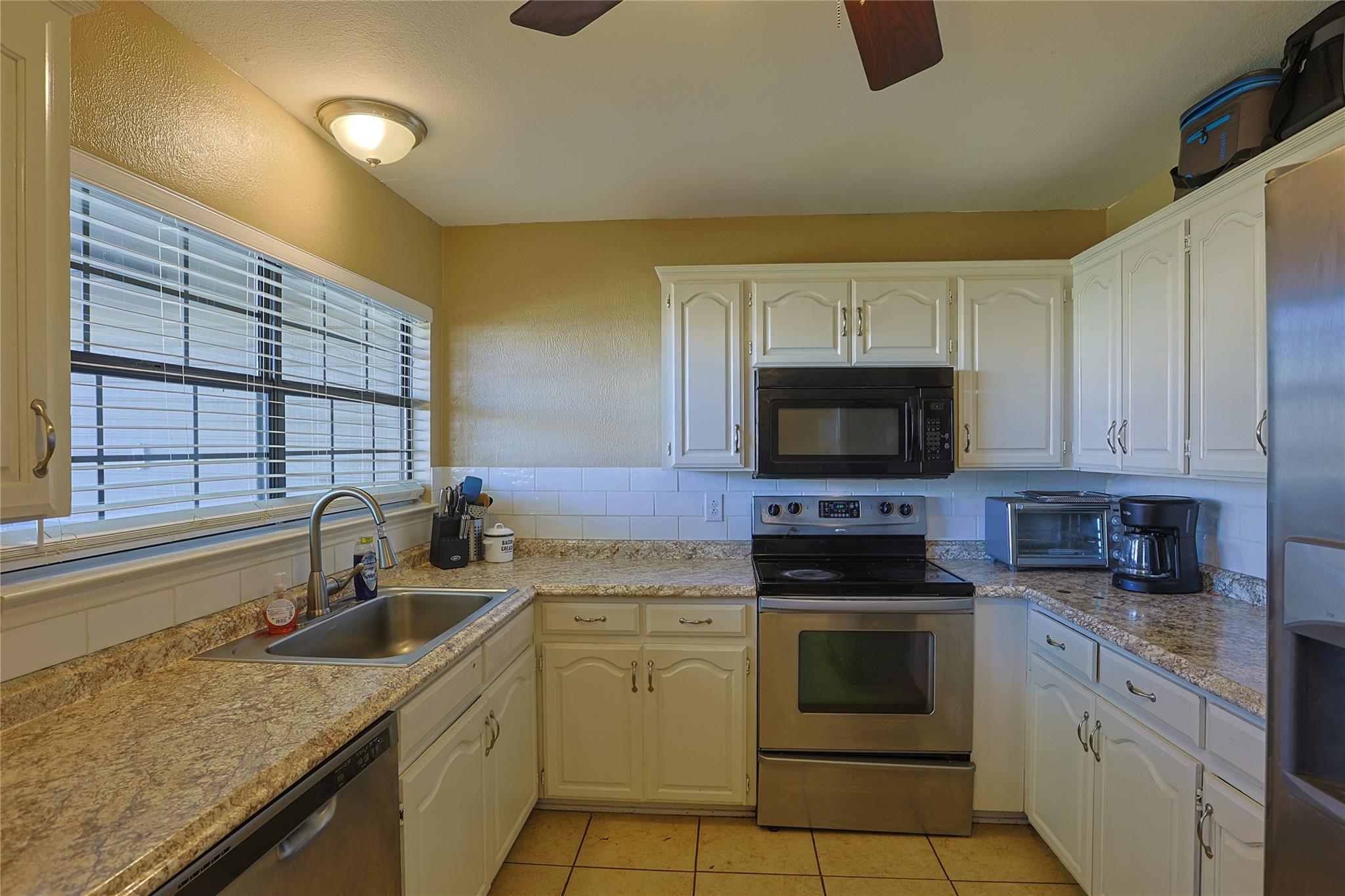 605 Sabine Cir, Temple, TX 76504