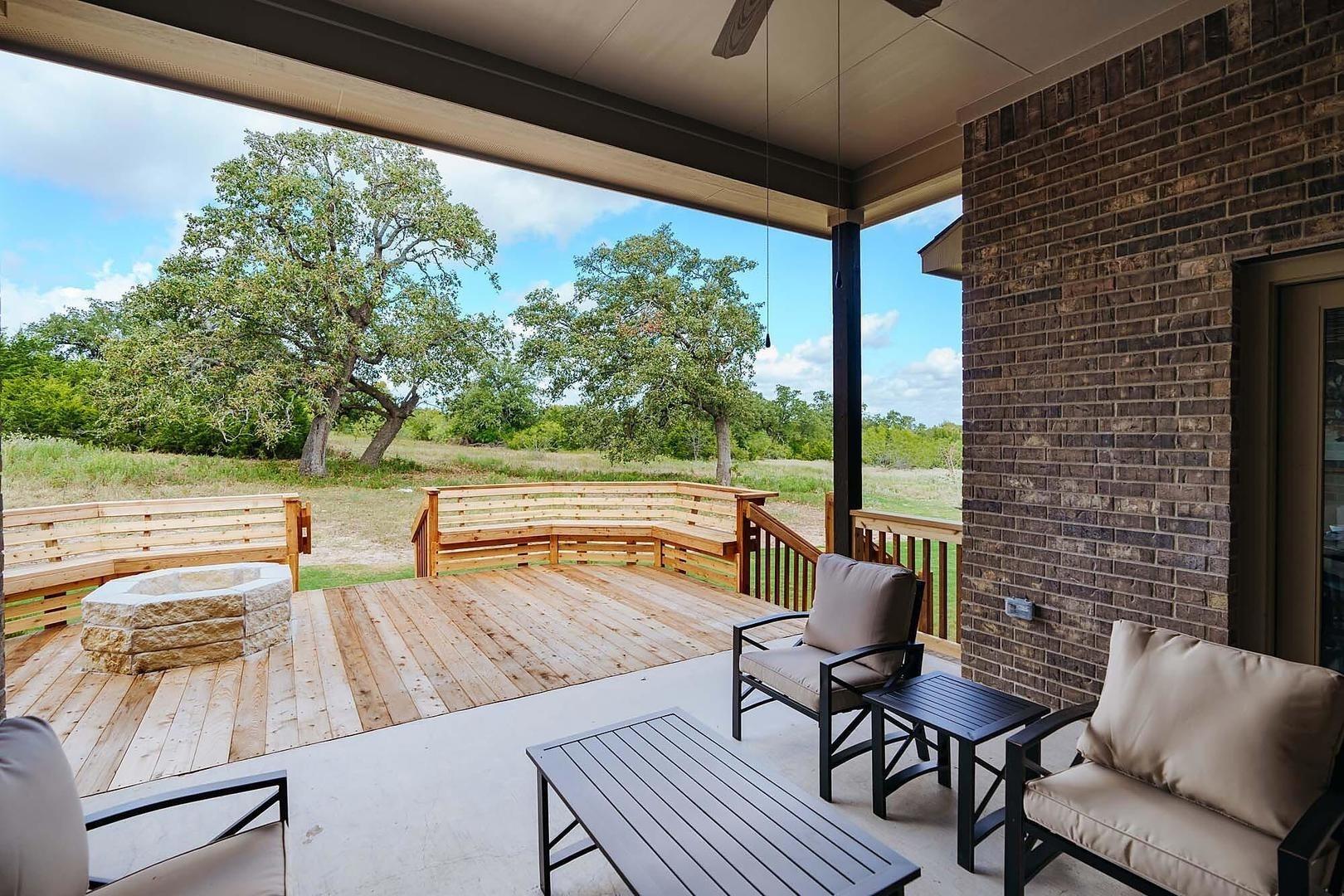 118 Double Eagle Ranch Dr, Cedar Creek, TX 78612