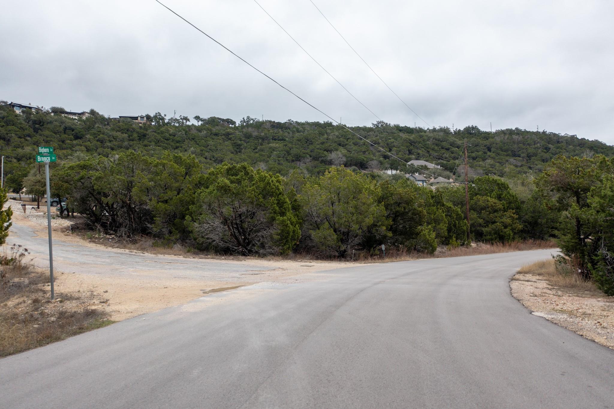 8601 Big Horn Cir, Lago Vista, TX 78645