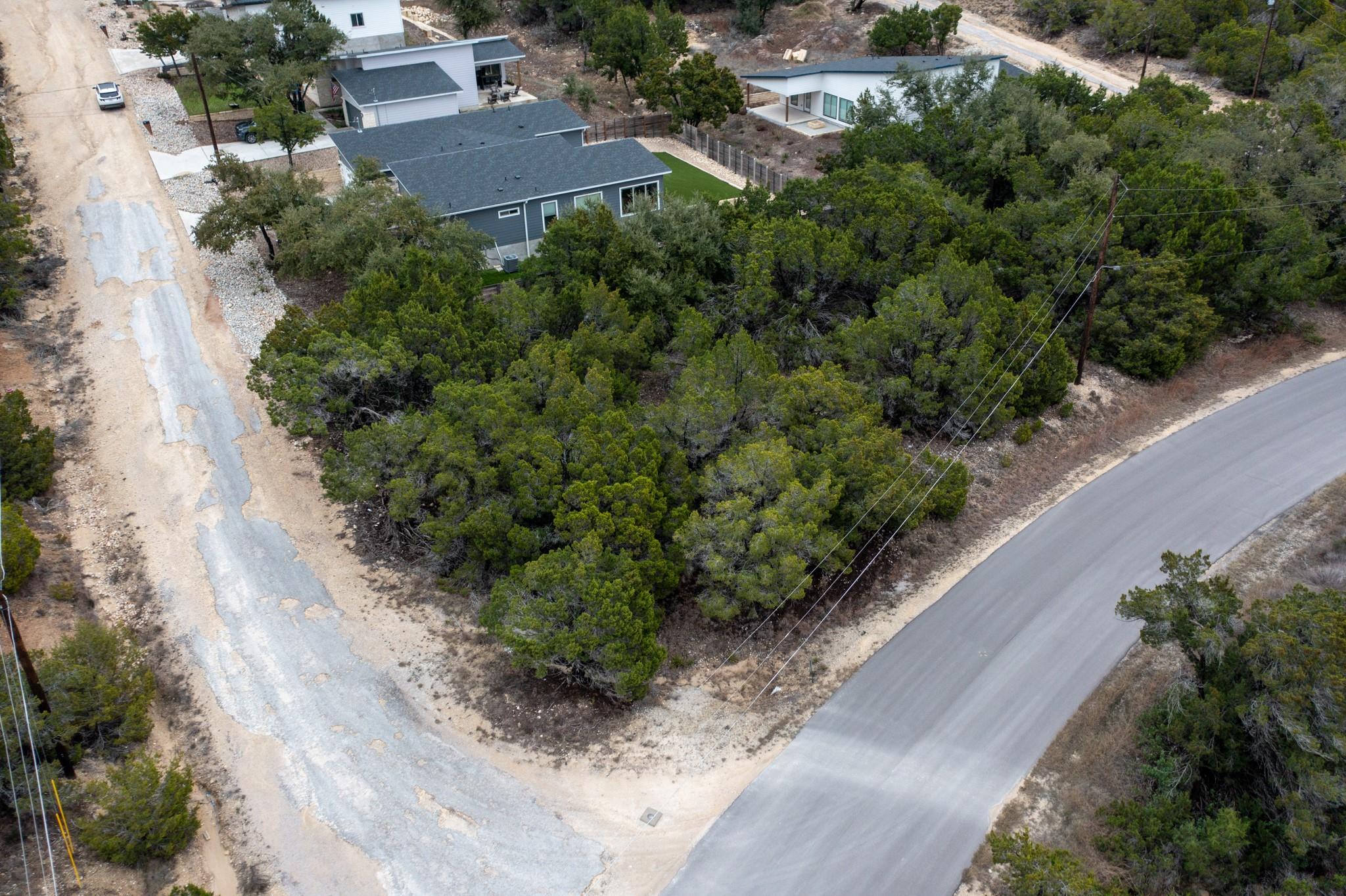 8601 Big Horn Cir, Lago Vista, TX 78645