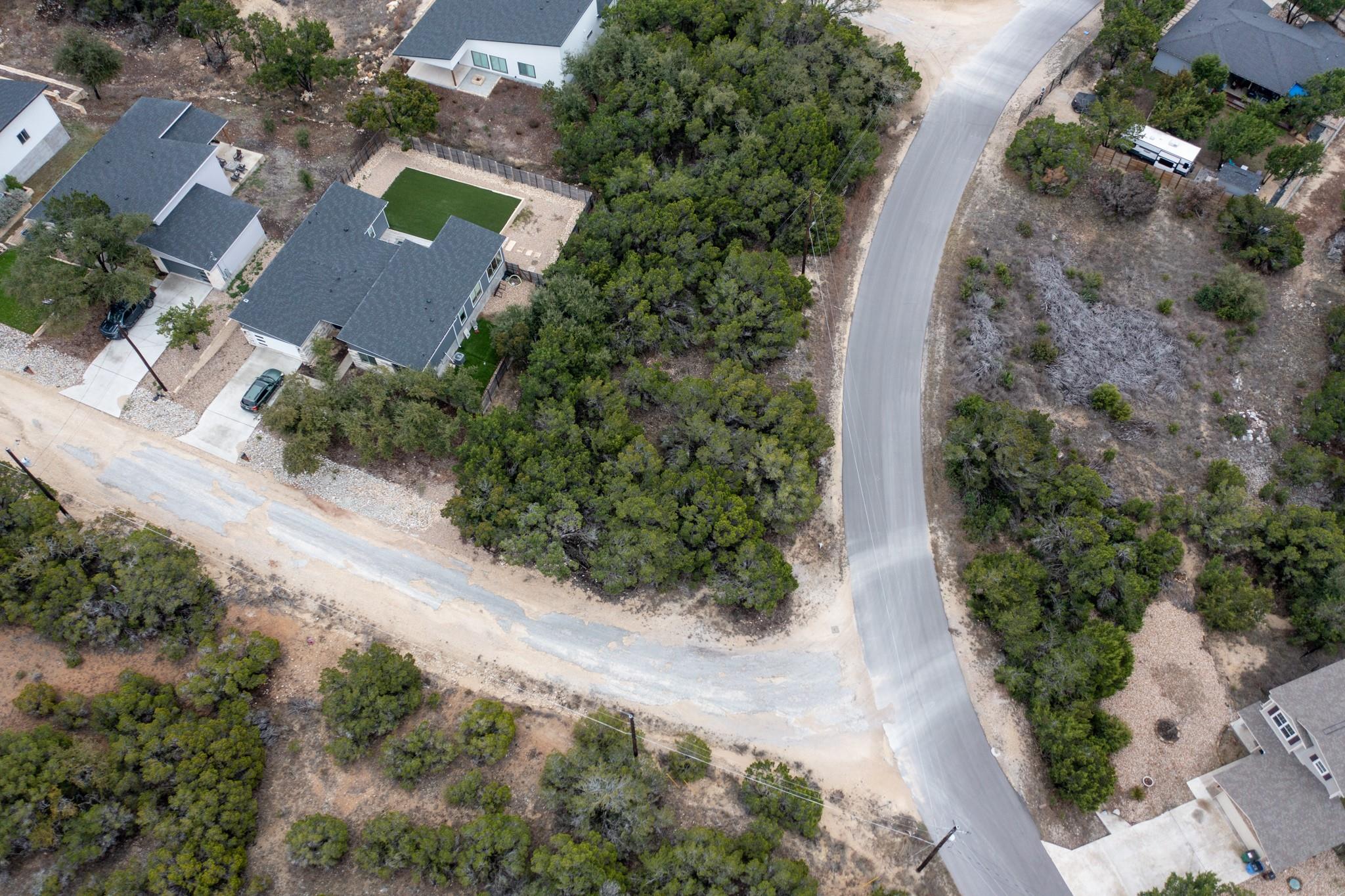 8601 Big Horn Cir, Lago Vista, TX 78645