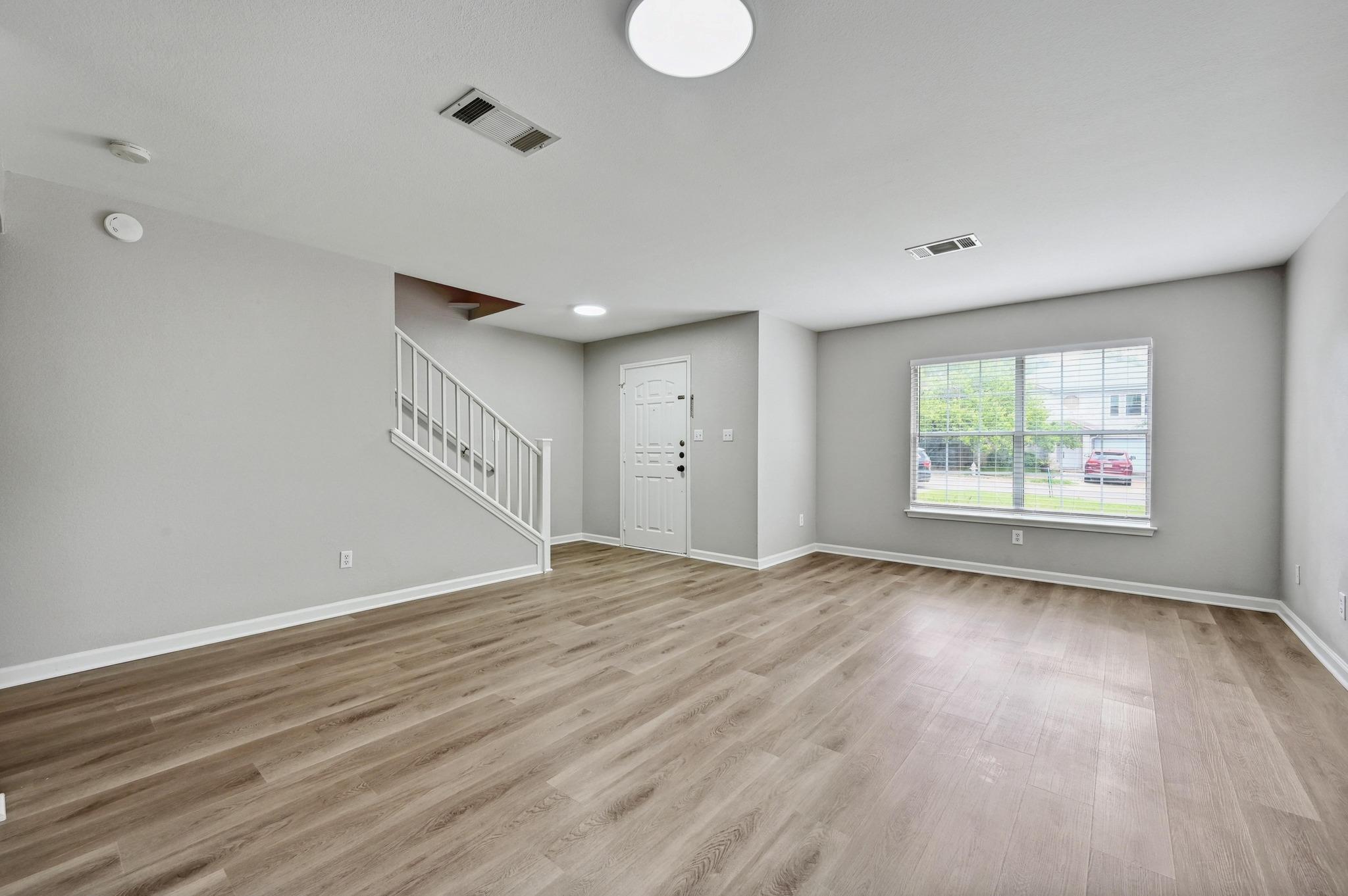 8139 Evadean Cir, Austin, TX 78745