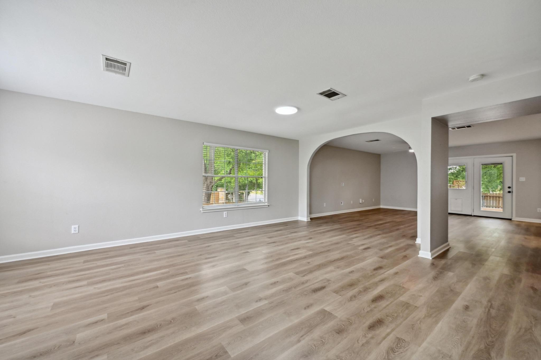 8139 Evadean Cir, Austin, TX 78745