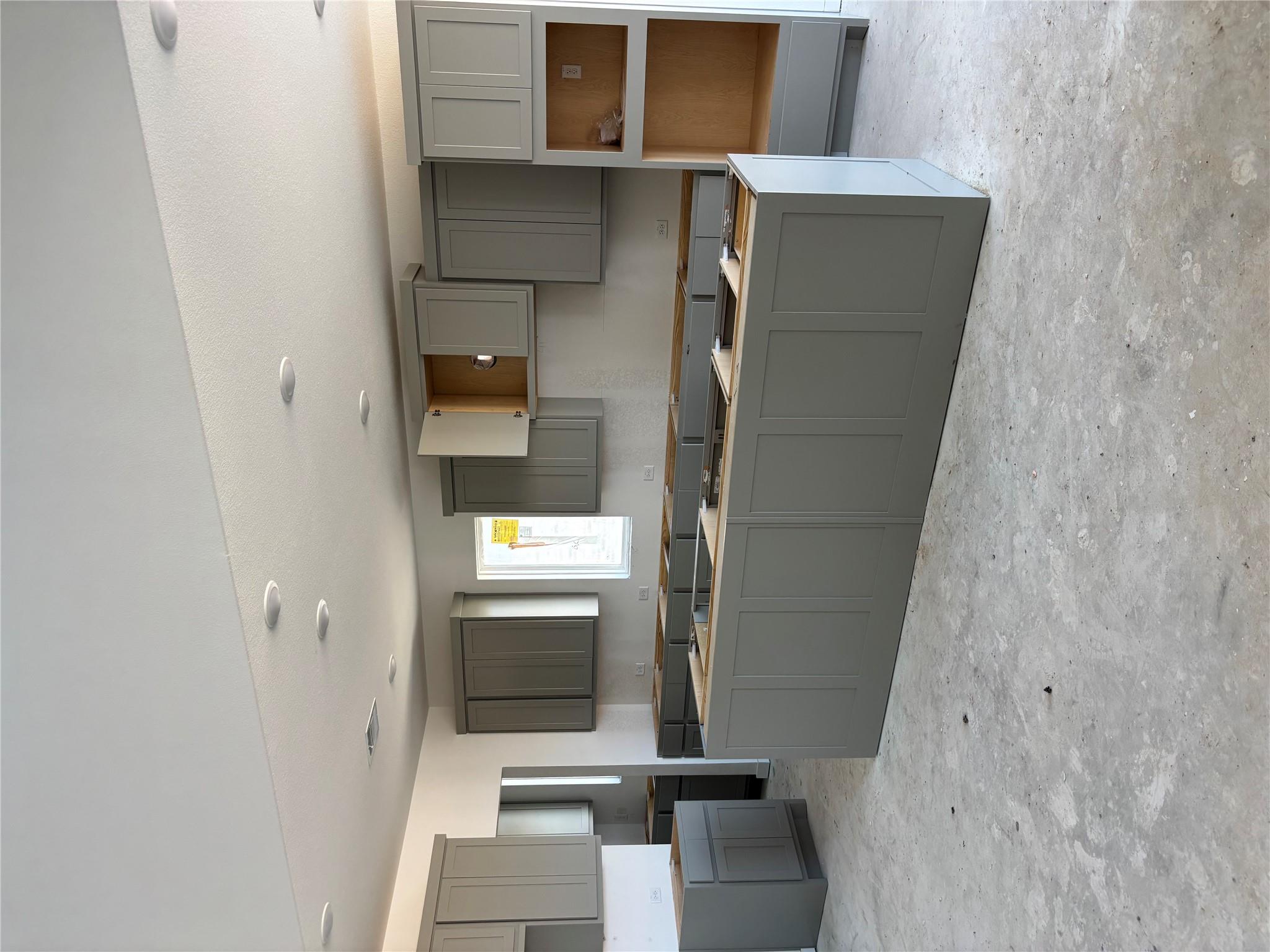 233 Pacific Grove Cir, Liberty Hill, TX 78642