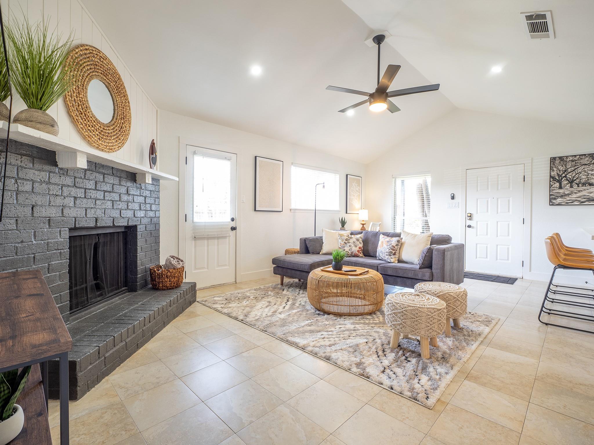 11409 Ptarmigan Dr # A, Austin, TX 78758