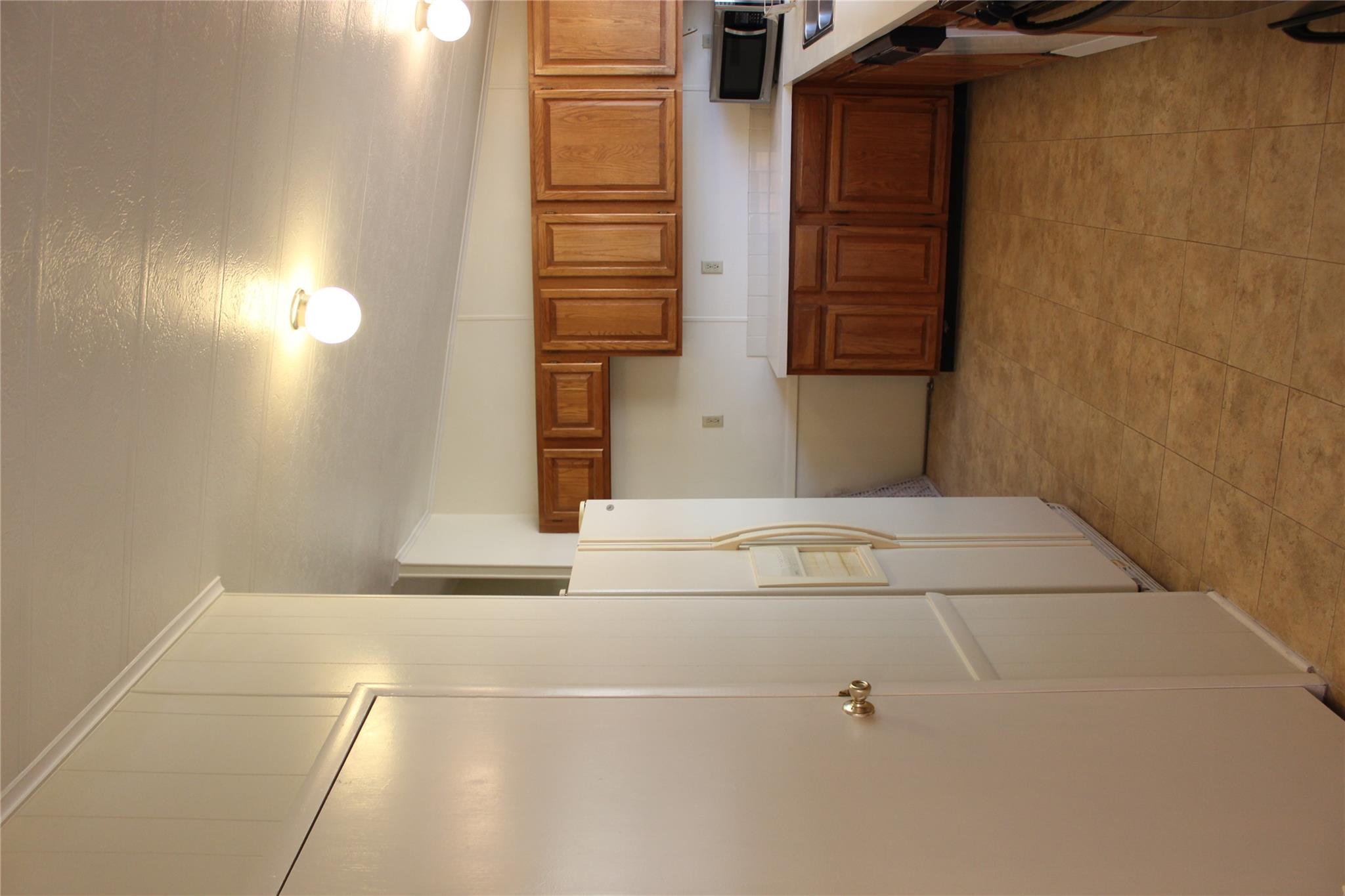 14111 S Green Hills Loop # B, Austin, TX 78737