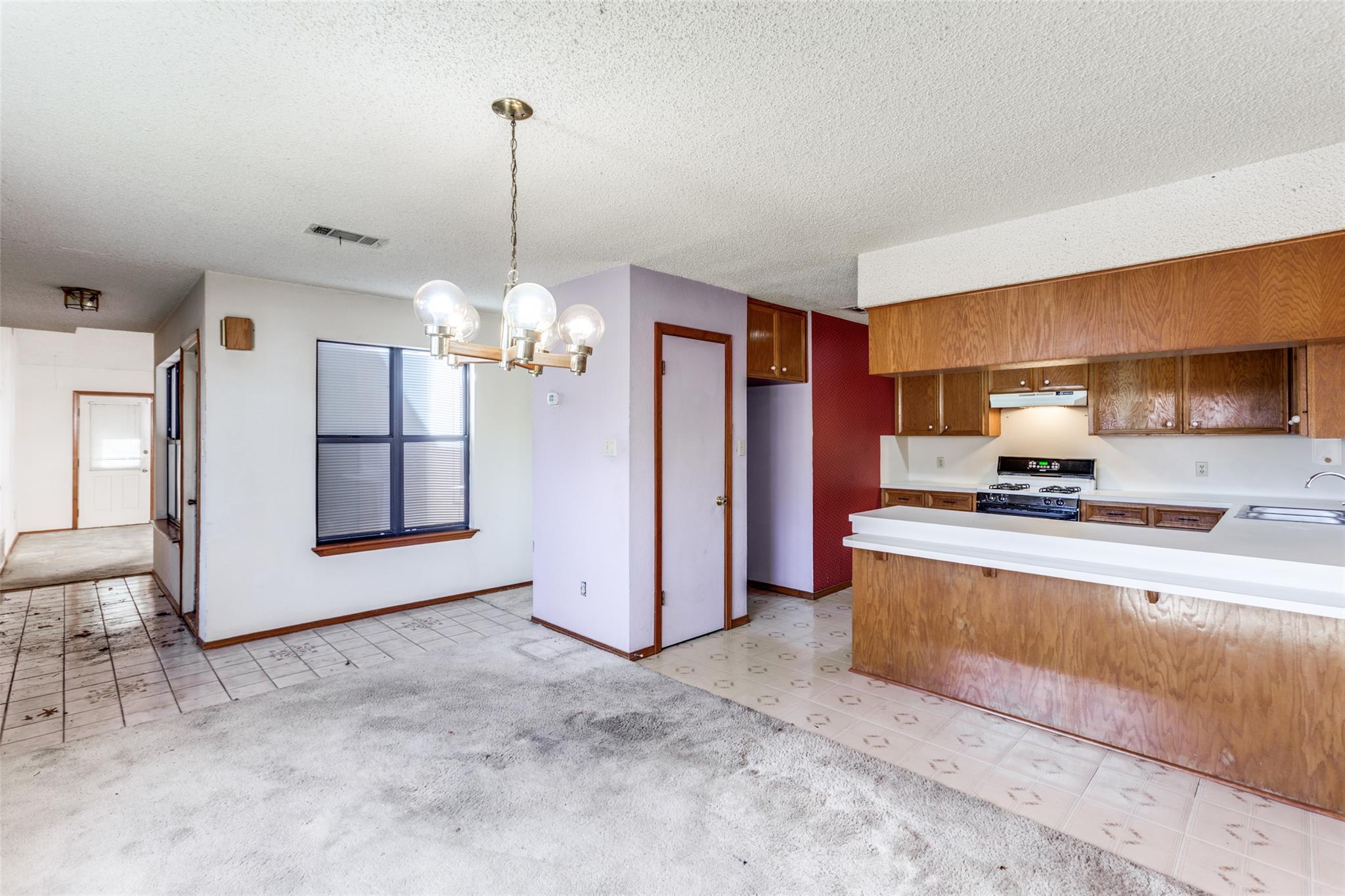 11400 Oak View Dr, Austin, TX 78759