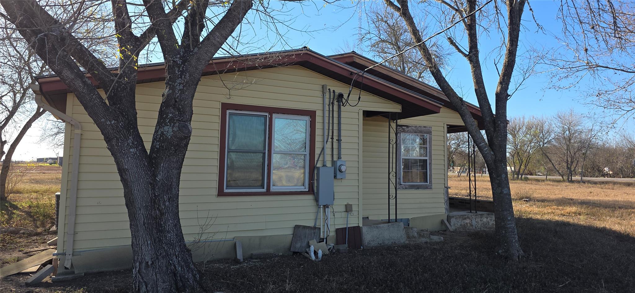 9270 San Marcos Highway, Fentress, TX 78622