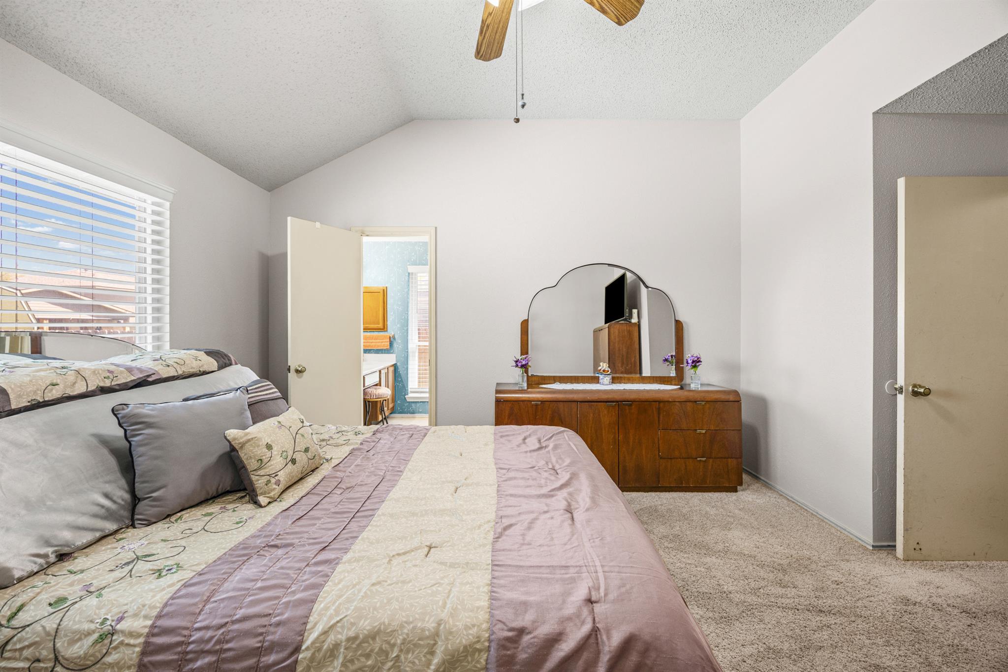 608 Battlecreek Ln, Leander, TX 78641