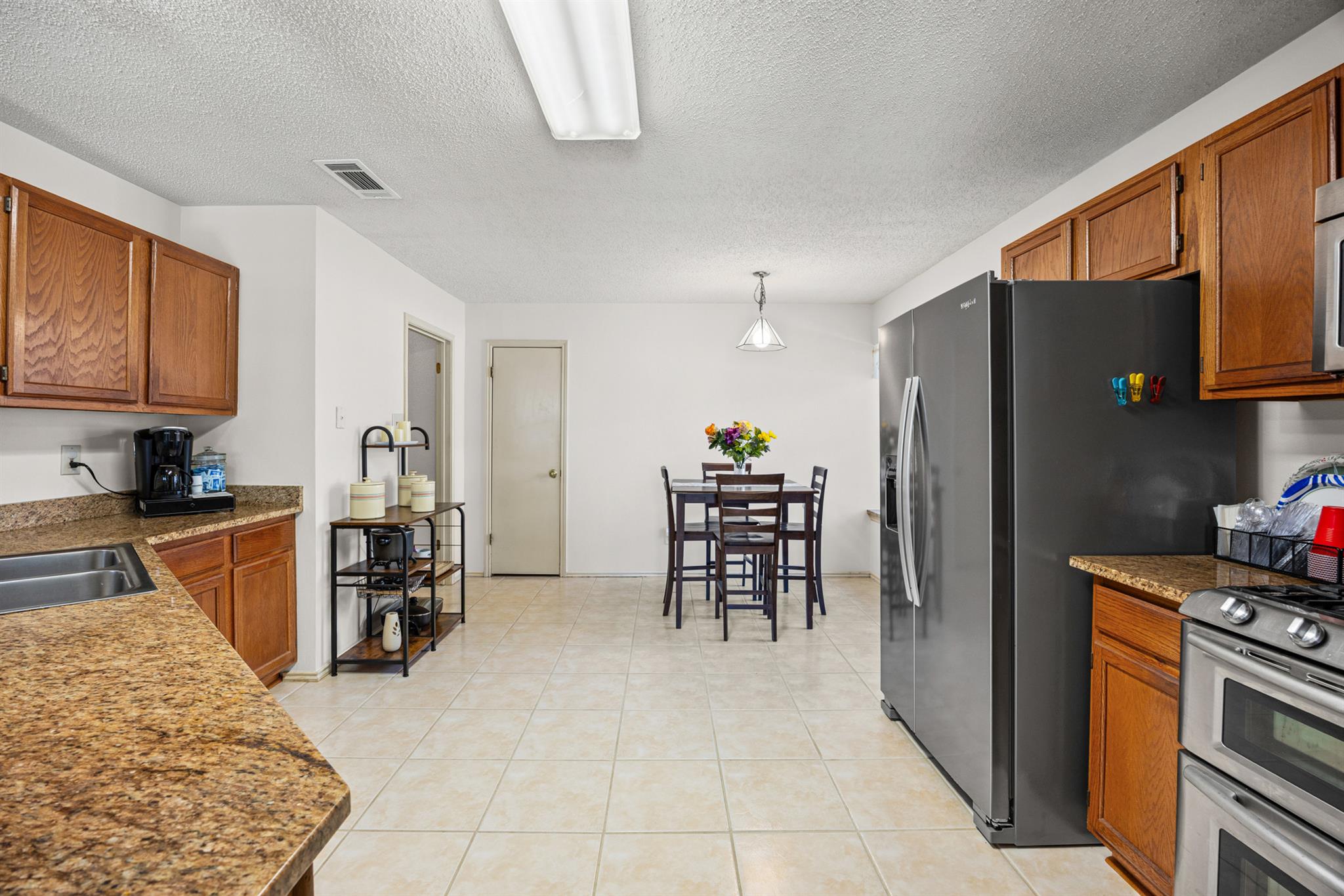 608 Battlecreek Ln, Leander, TX 78641