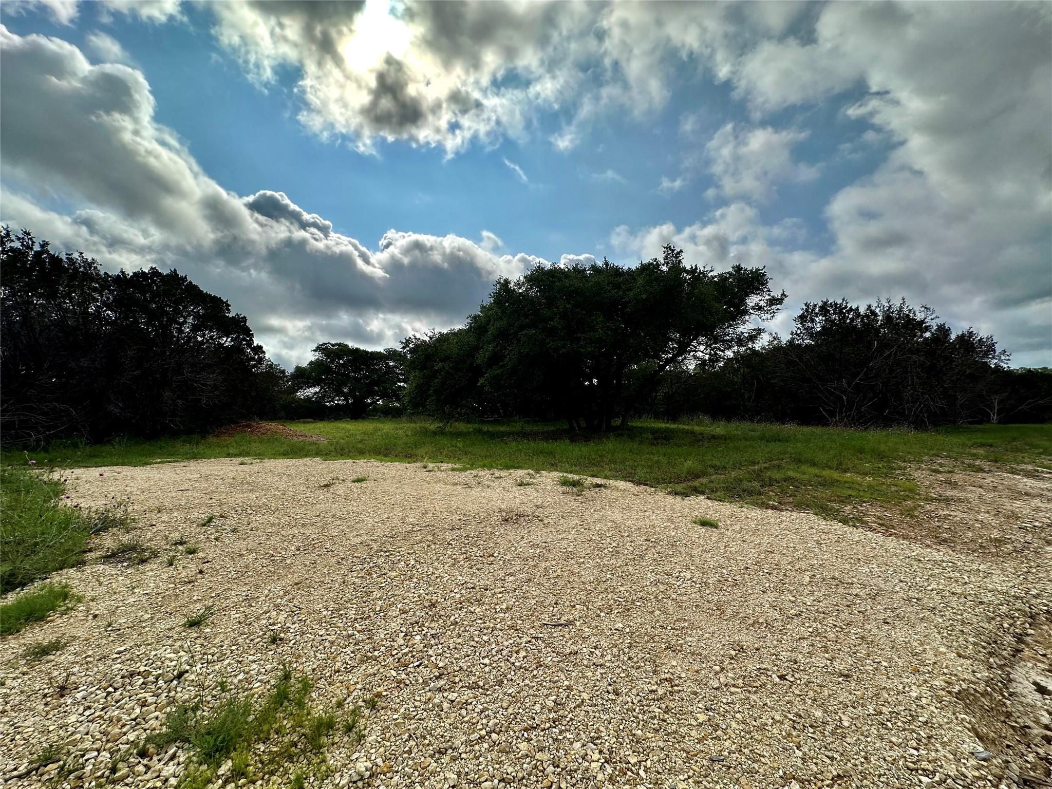 285 Donnie Dr, Lampasas, TX 76550