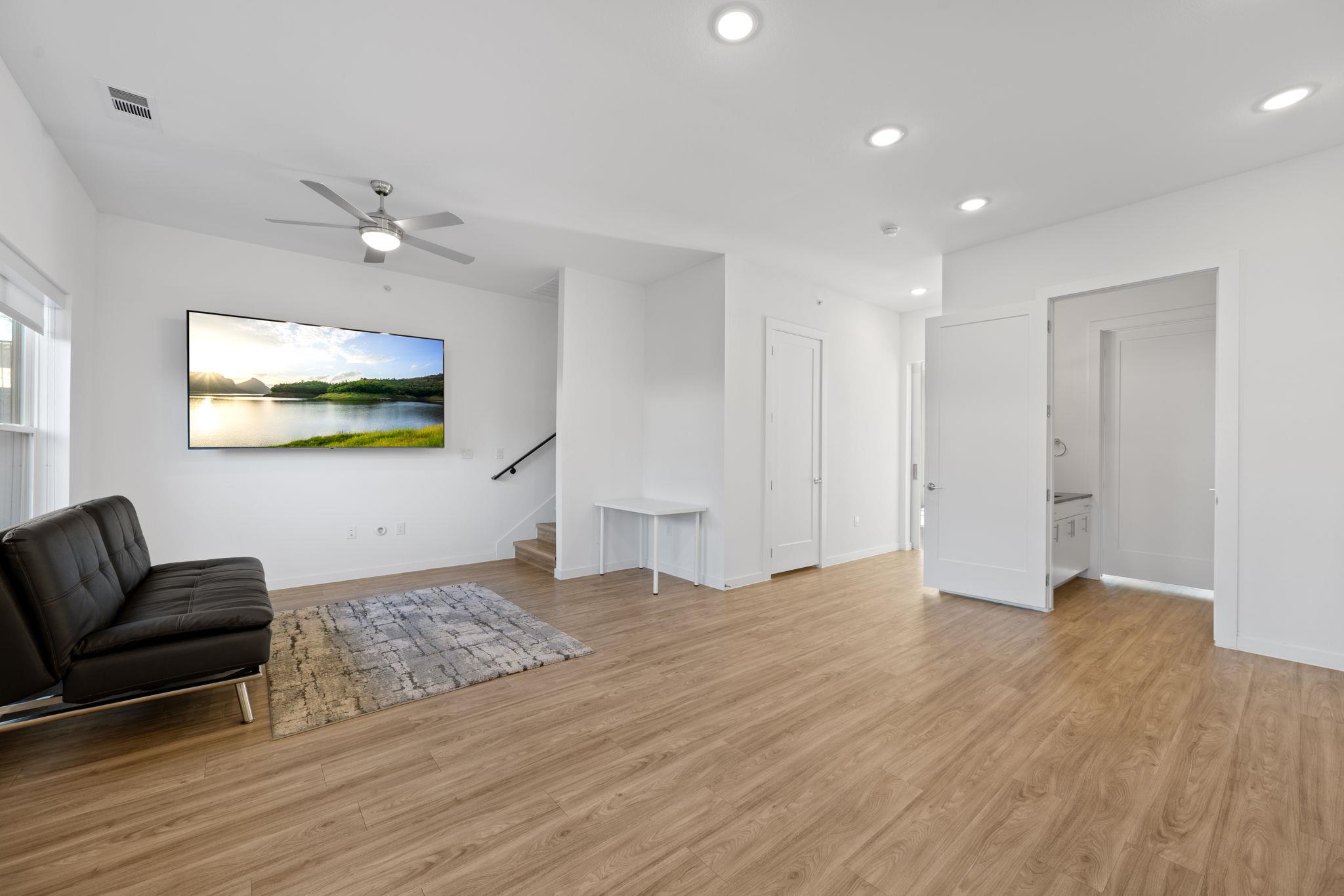 4901 Springdale Rd # 106, Austin, TX 78723