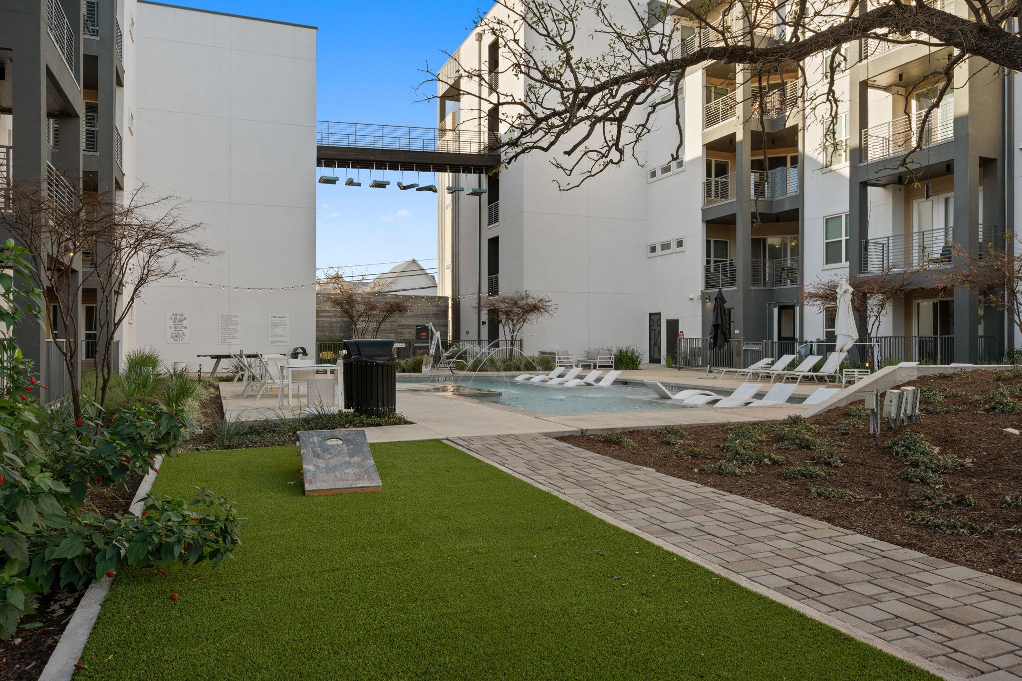 4901 Springdale Rd # 106, Austin, TX 78723