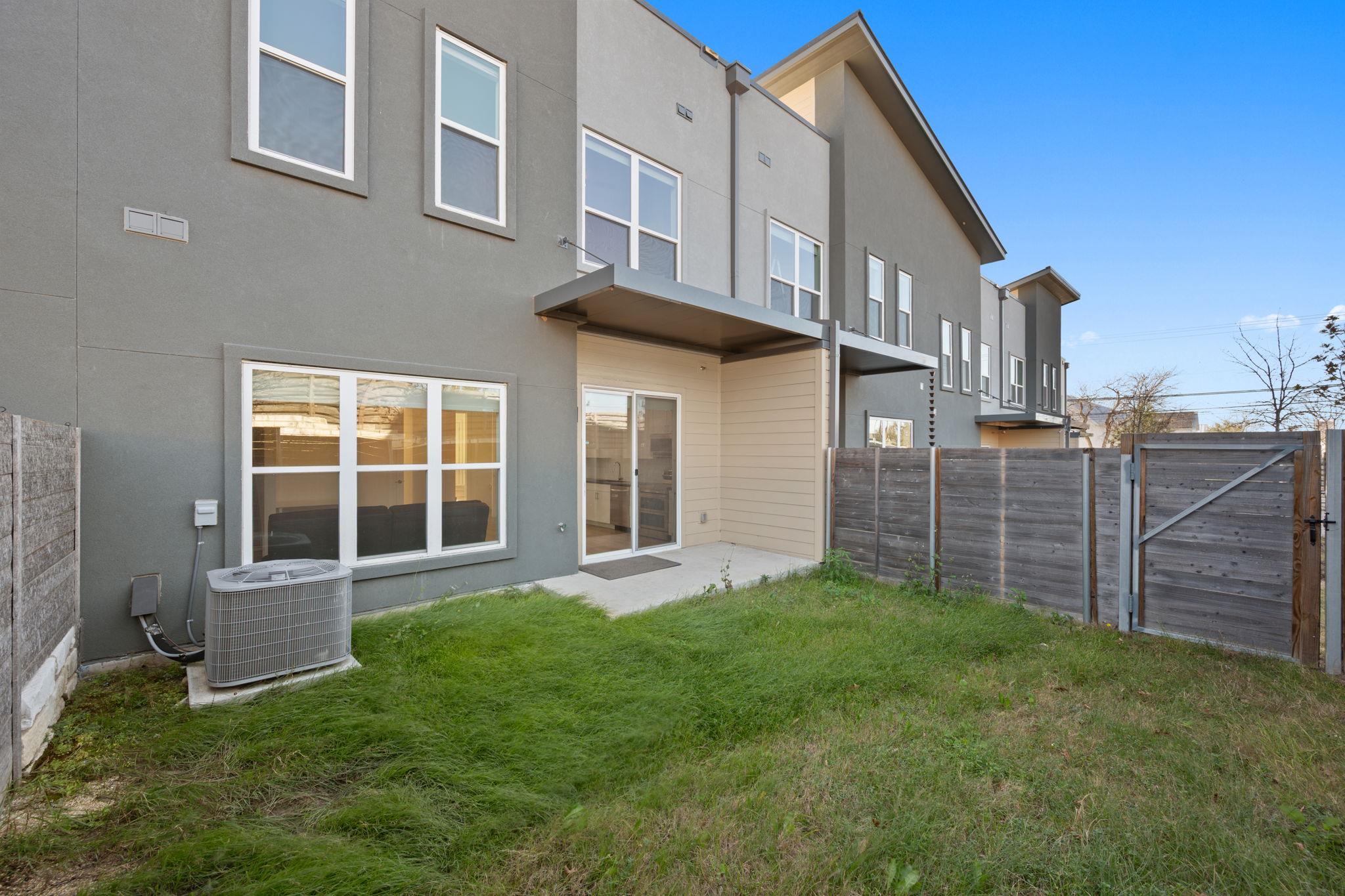 4901 Springdale Rd # 106, Austin, TX 78723