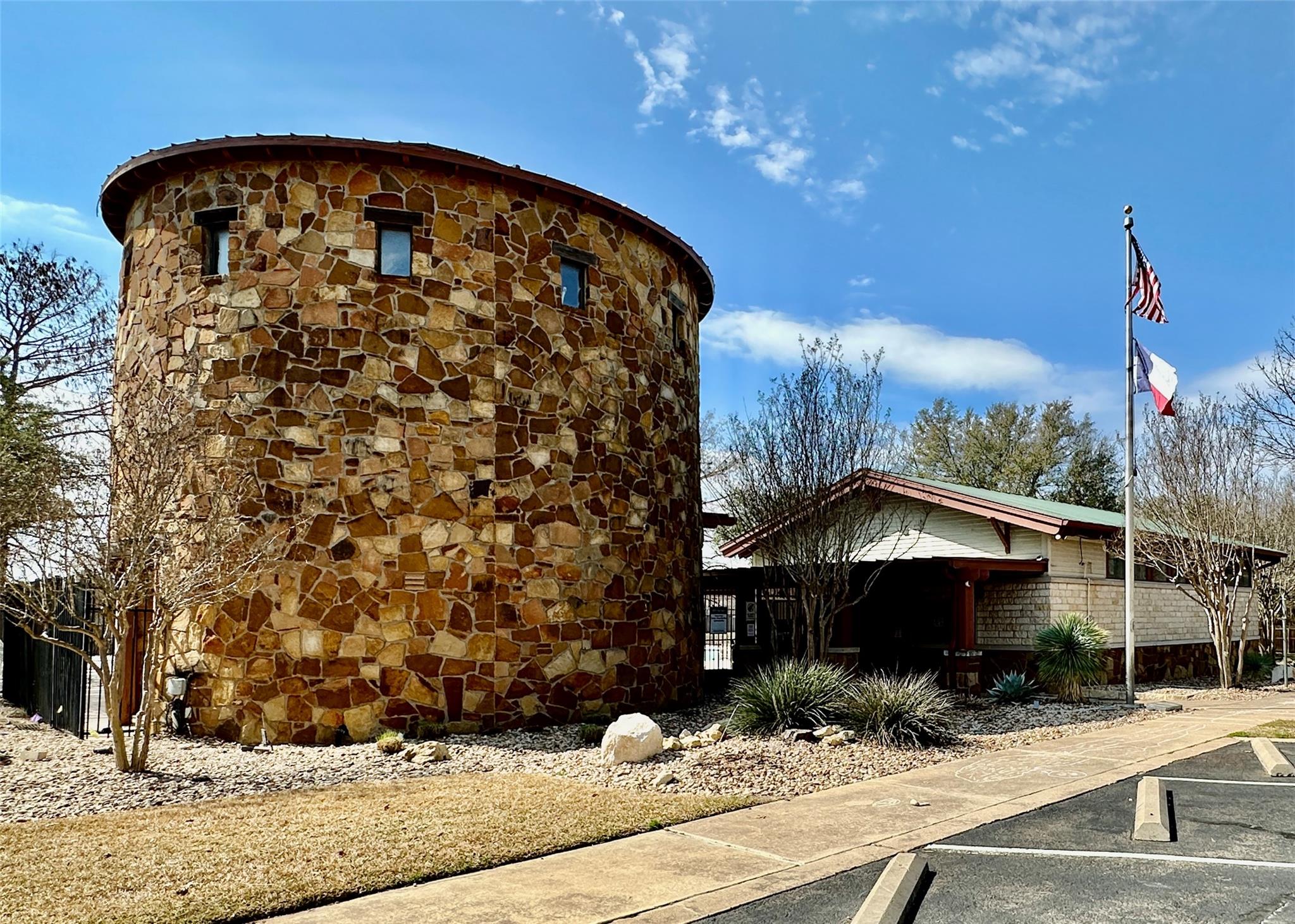 2608 Birchleaf Trl, Austin, TX 78748