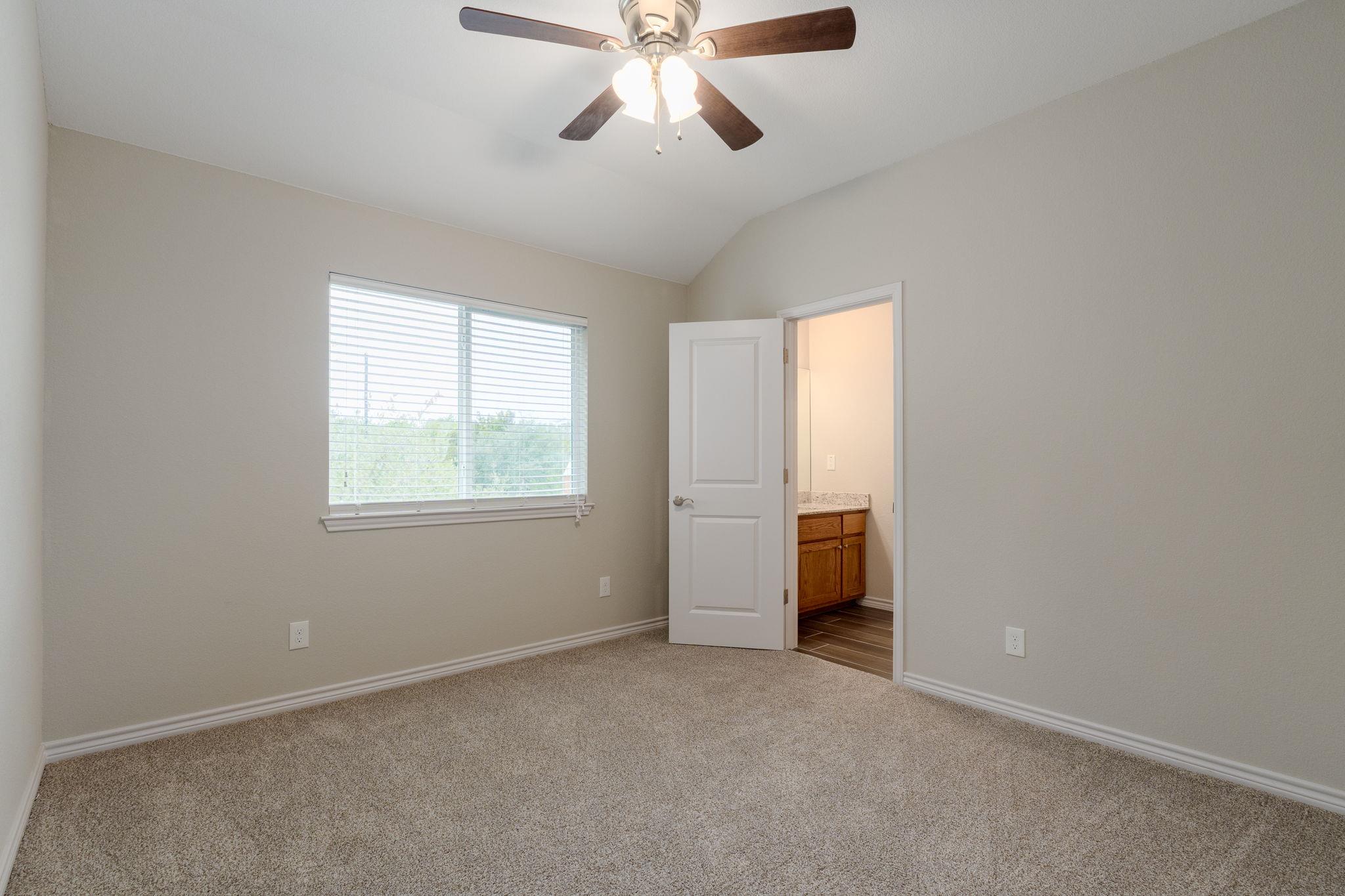 320 Sunrise Hls, Lampasas, TX 76550