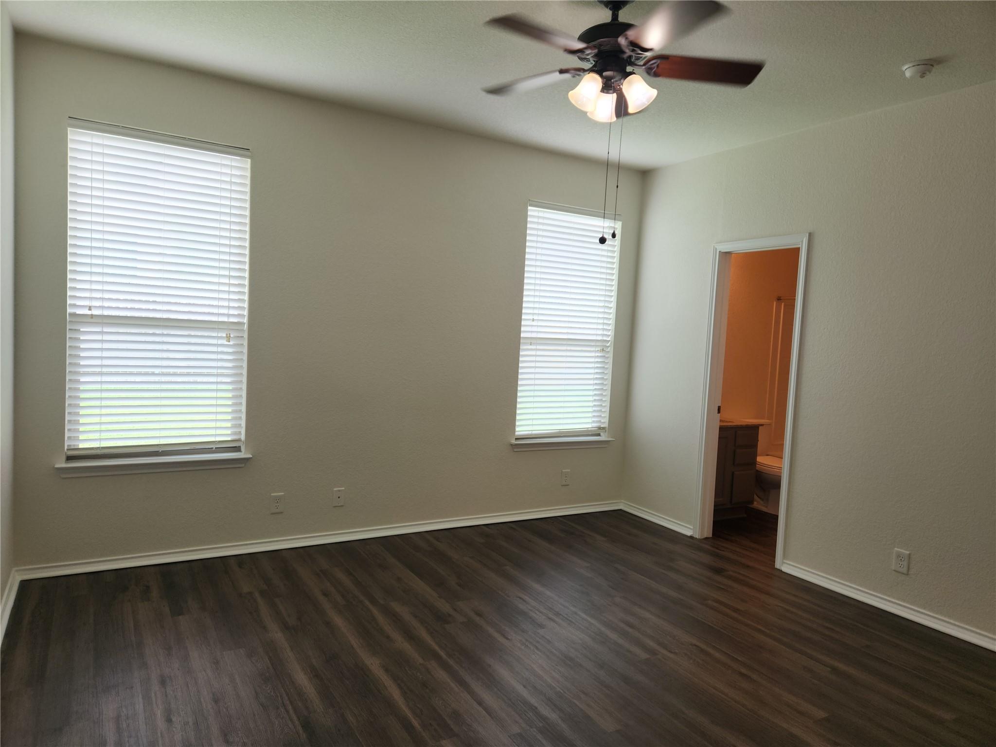 205 Beech Dr, Kyle, TX 78640