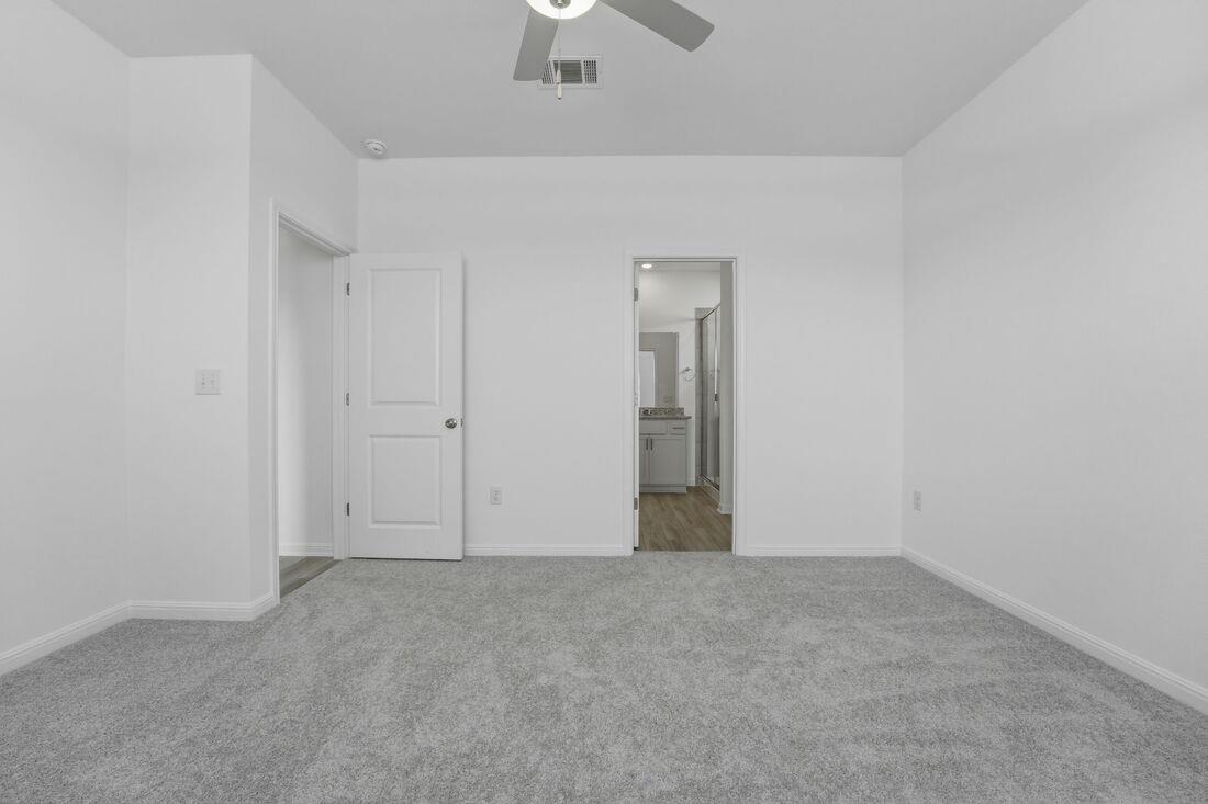 5916 Swedish Farms Ter, Del Valle, TX 78617