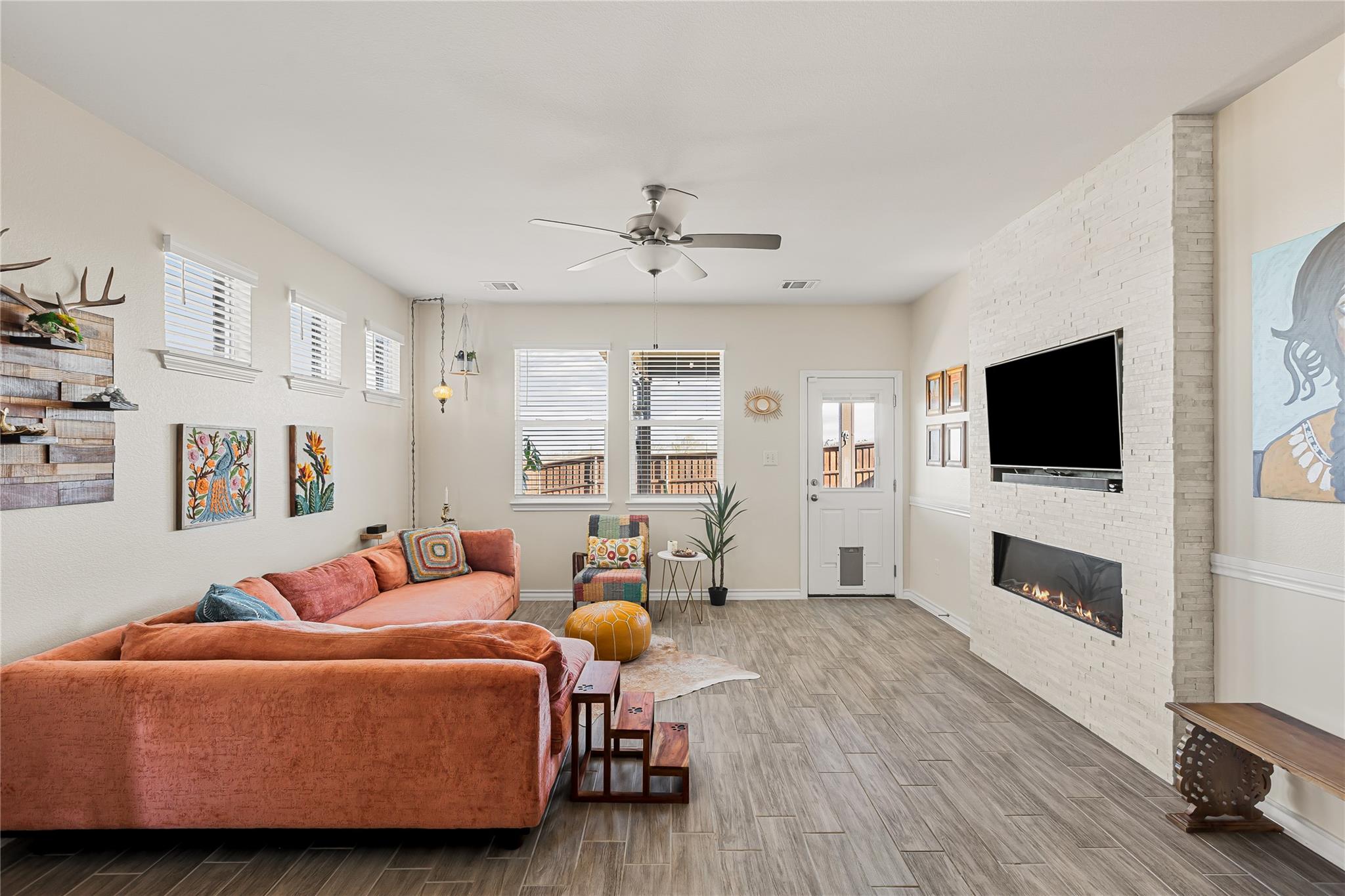 862 Pepperbark Loop, Buda, TX 78610