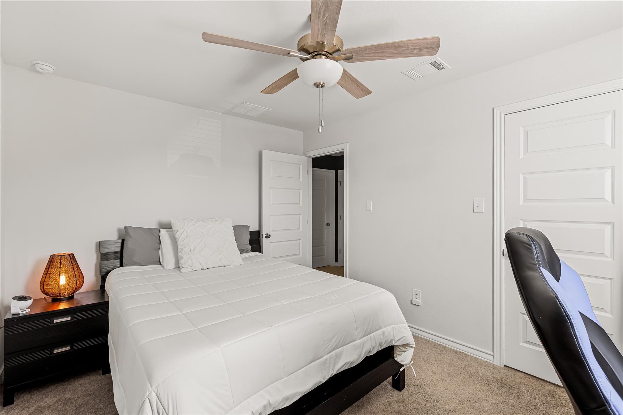 862 Pepperbark Loop, Buda, TX 78610