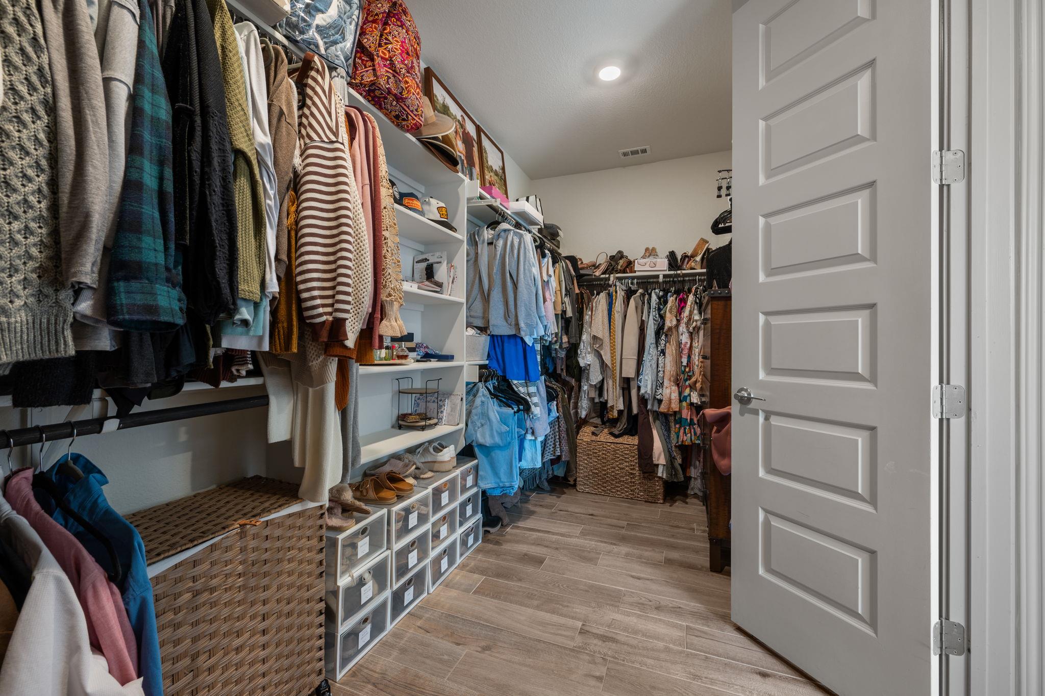 1808 Weavers Bnd, Georgetown, TX 78628