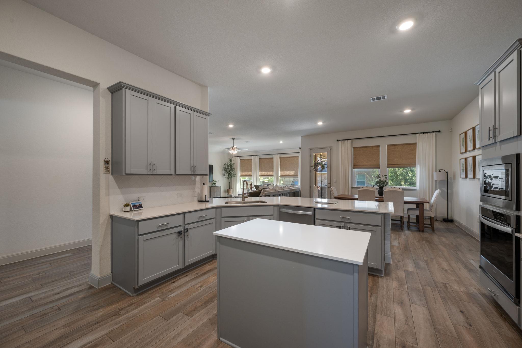 1808 Weavers Bnd, Georgetown, TX 78628