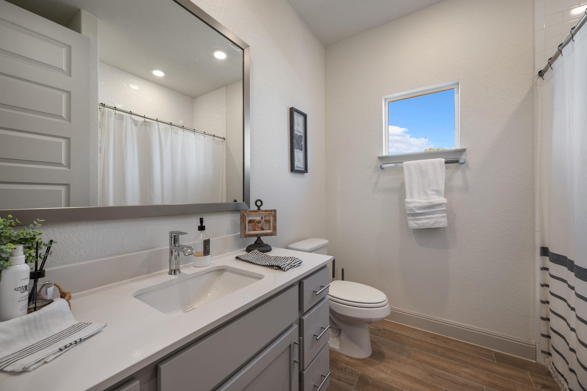 1808 Weavers Bnd, Georgetown, TX 78628