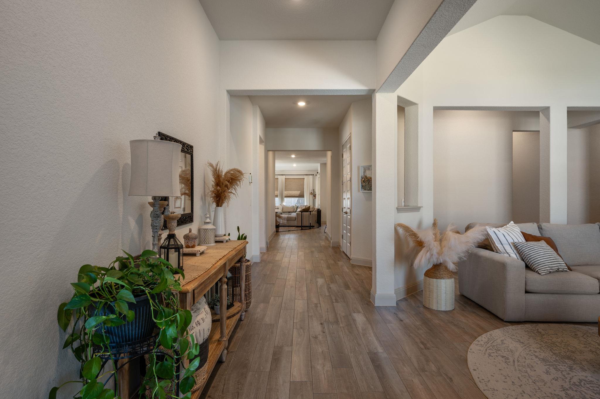 1808 Weavers Bnd, Georgetown, TX 78628