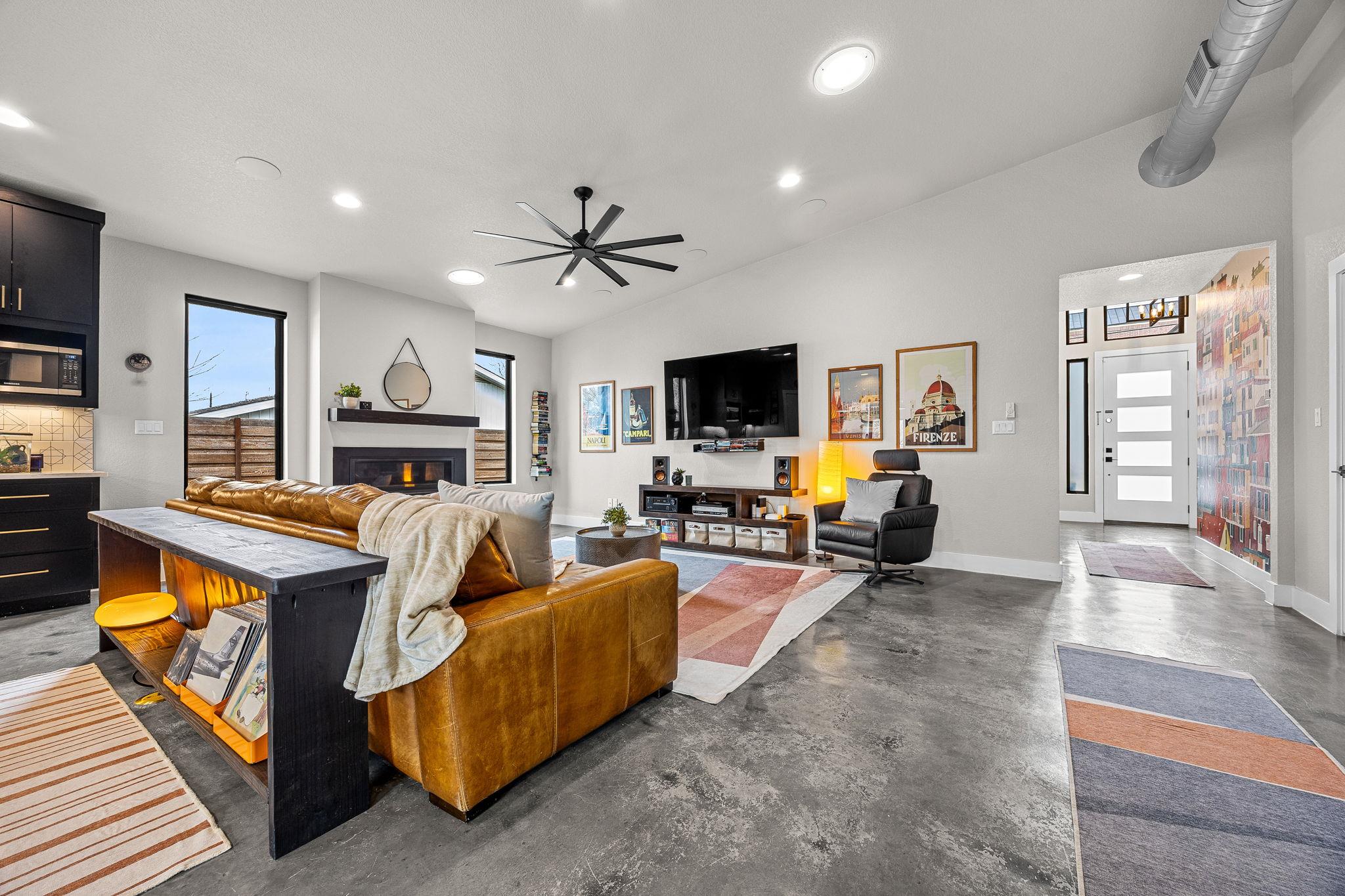 408 Martin Luther King Jr St, Georgetown, TX 78626