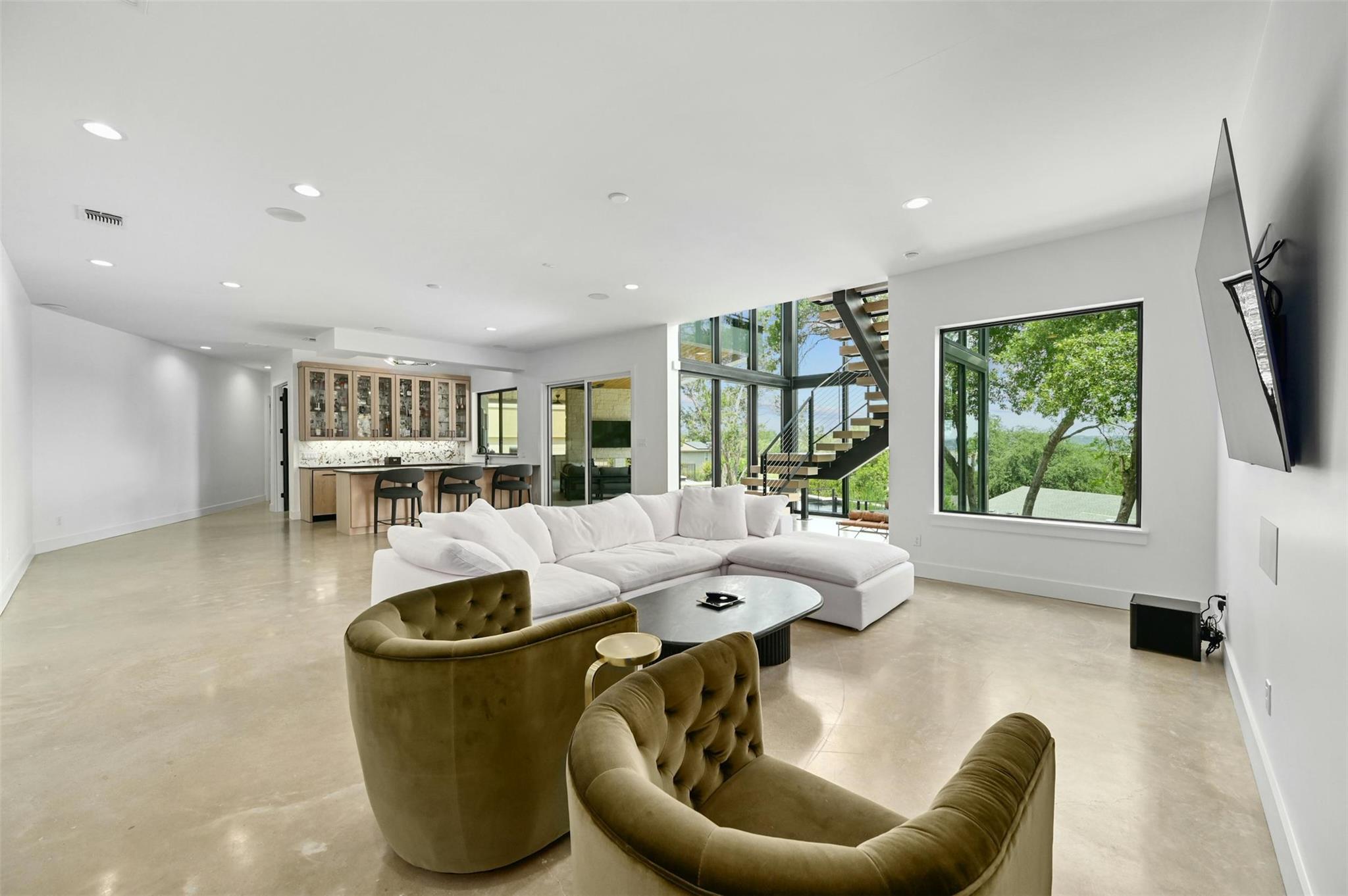 806 Sunfish St, Lakeway, TX 78734