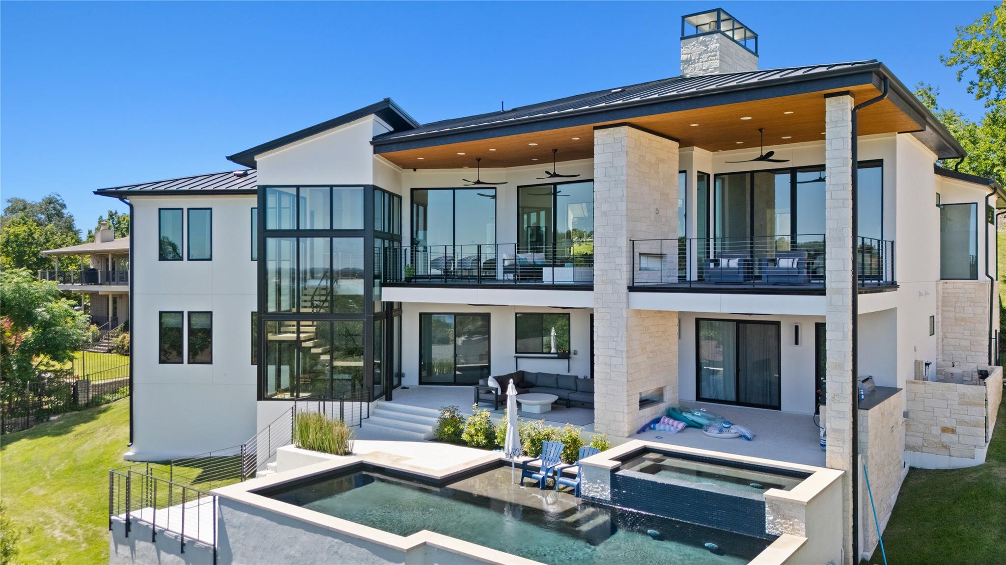 806 Sunfish St, Lakeway, TX 78734