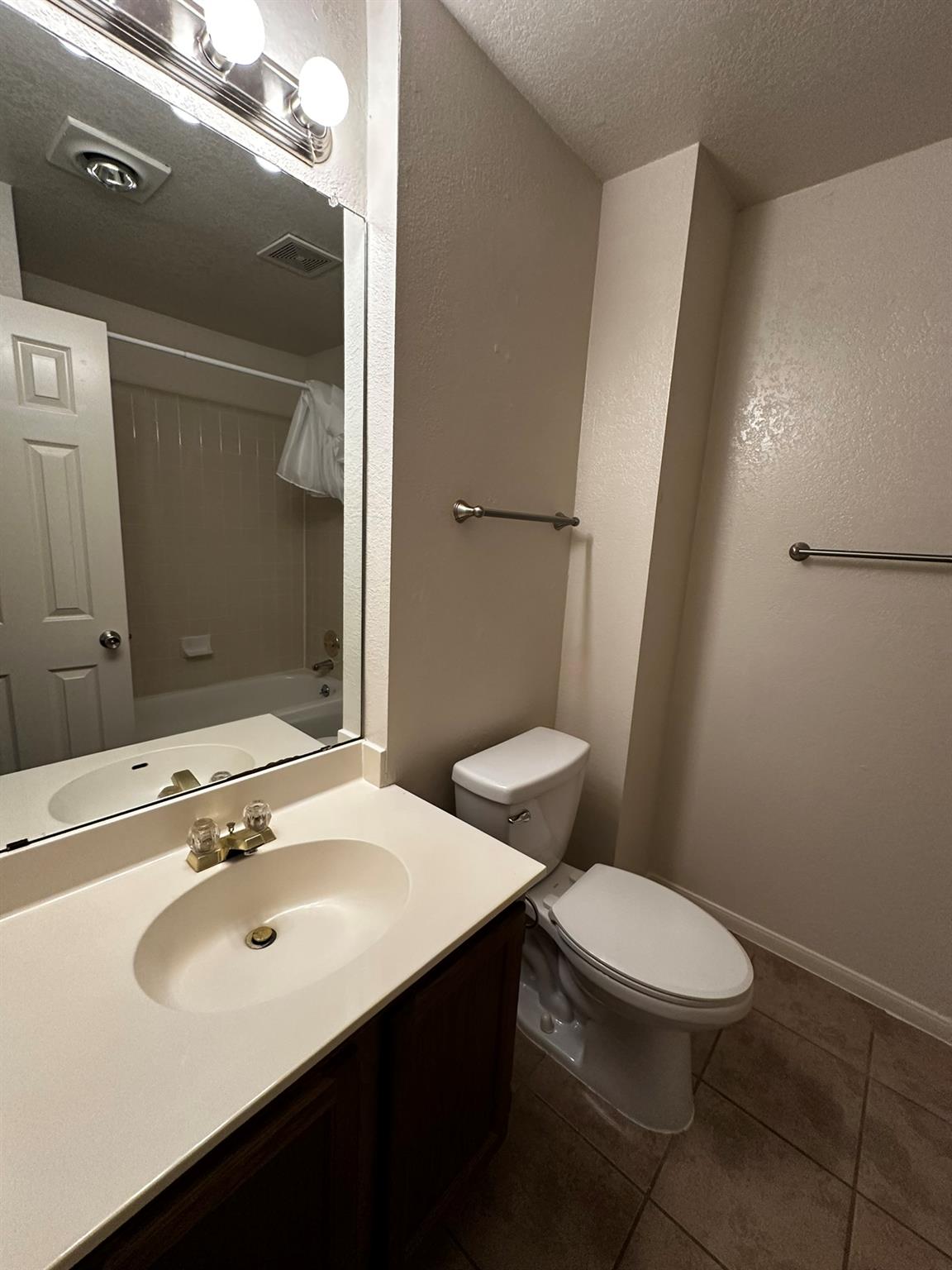 7213 Oak Meadow Dr # A, Austin, TX 78736