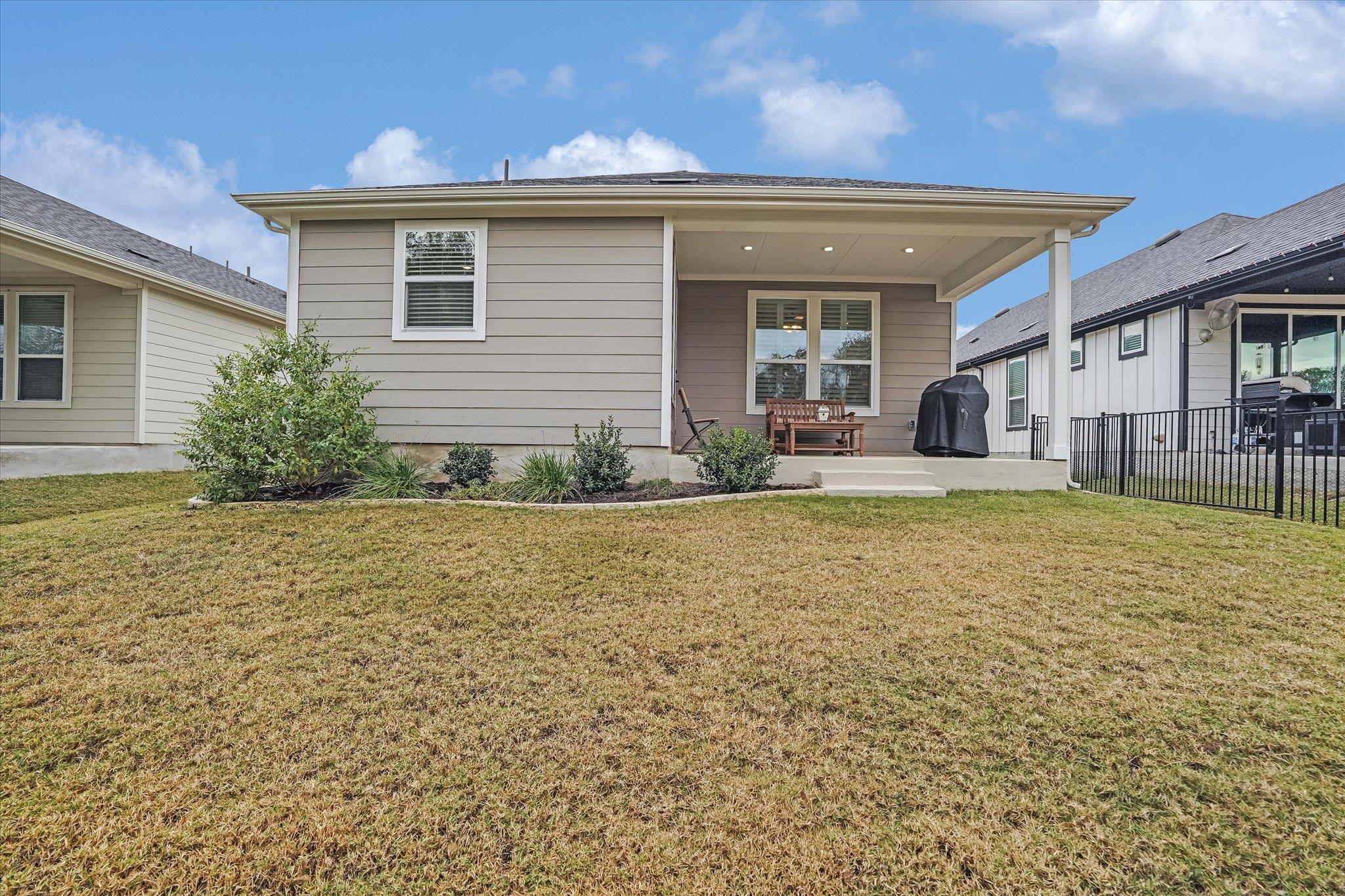 213 Coachsmith St, Georgetown, TX 78633