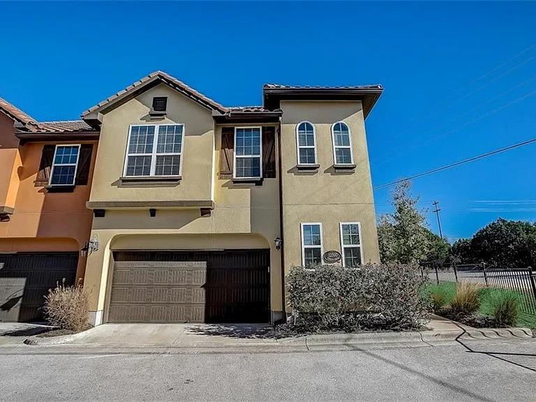 12300 Terraza Cir # TH10, Austin, TX 78726