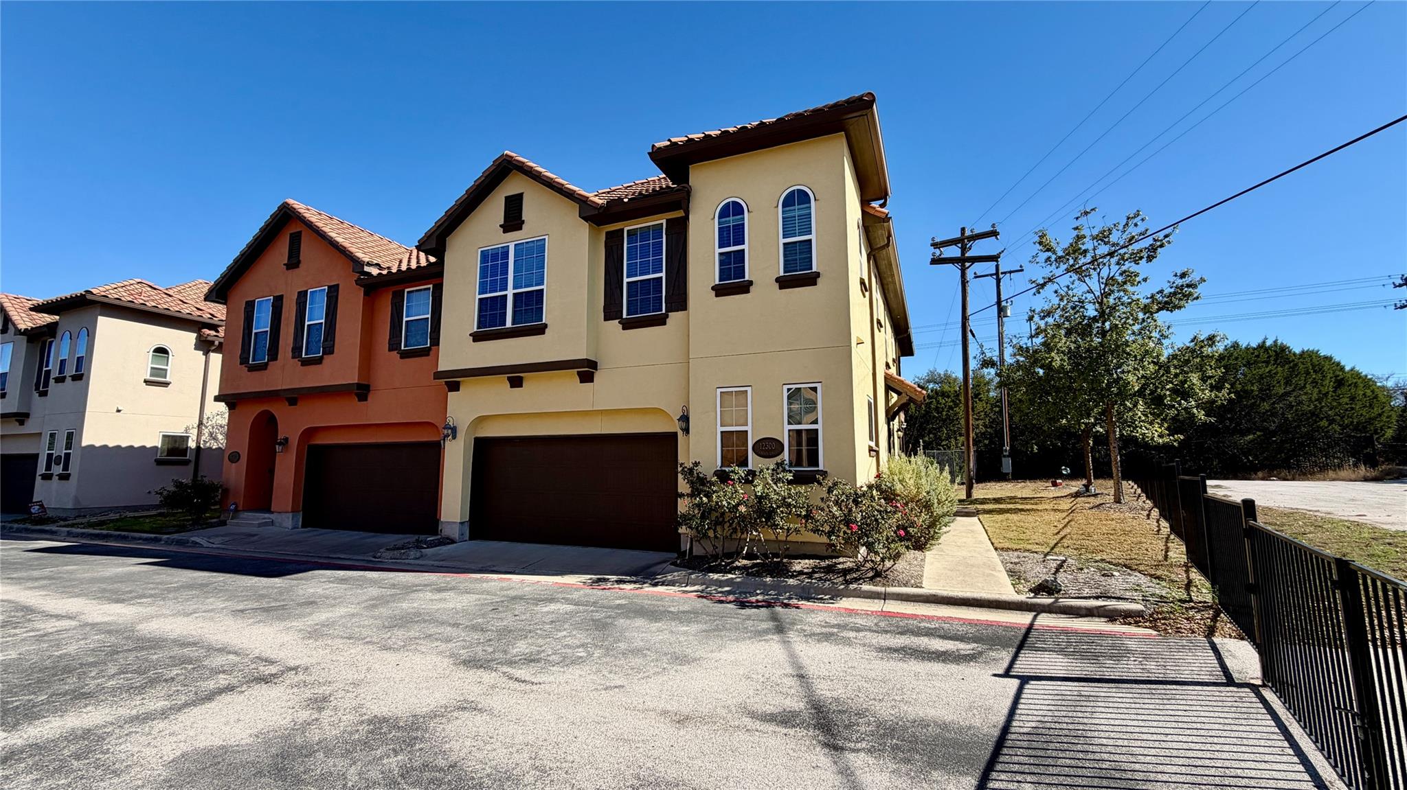 12300 Terraza Cir # TH10, Austin, TX 78726