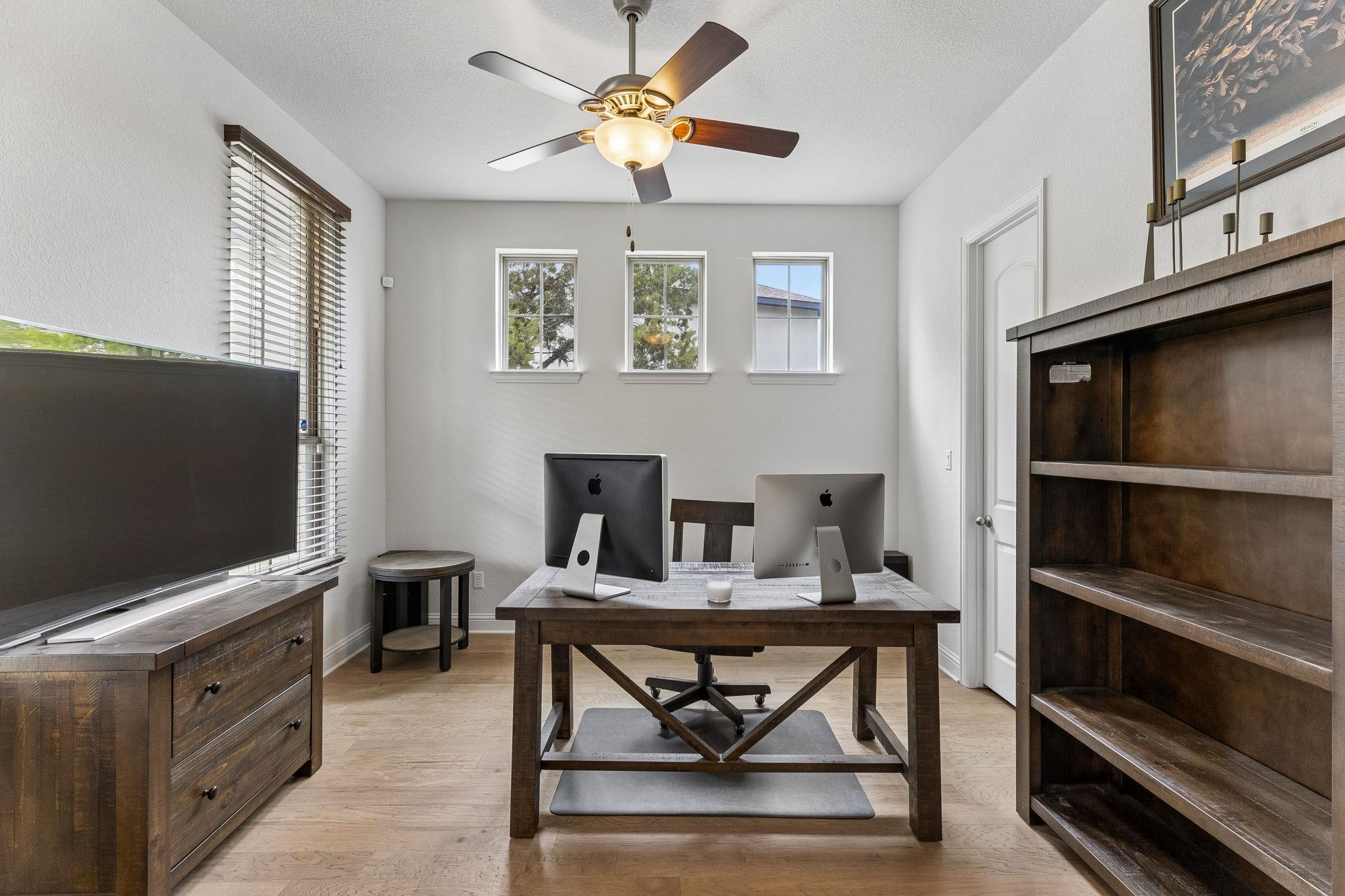 7212 Celebration Ct, Leander, TX 78645