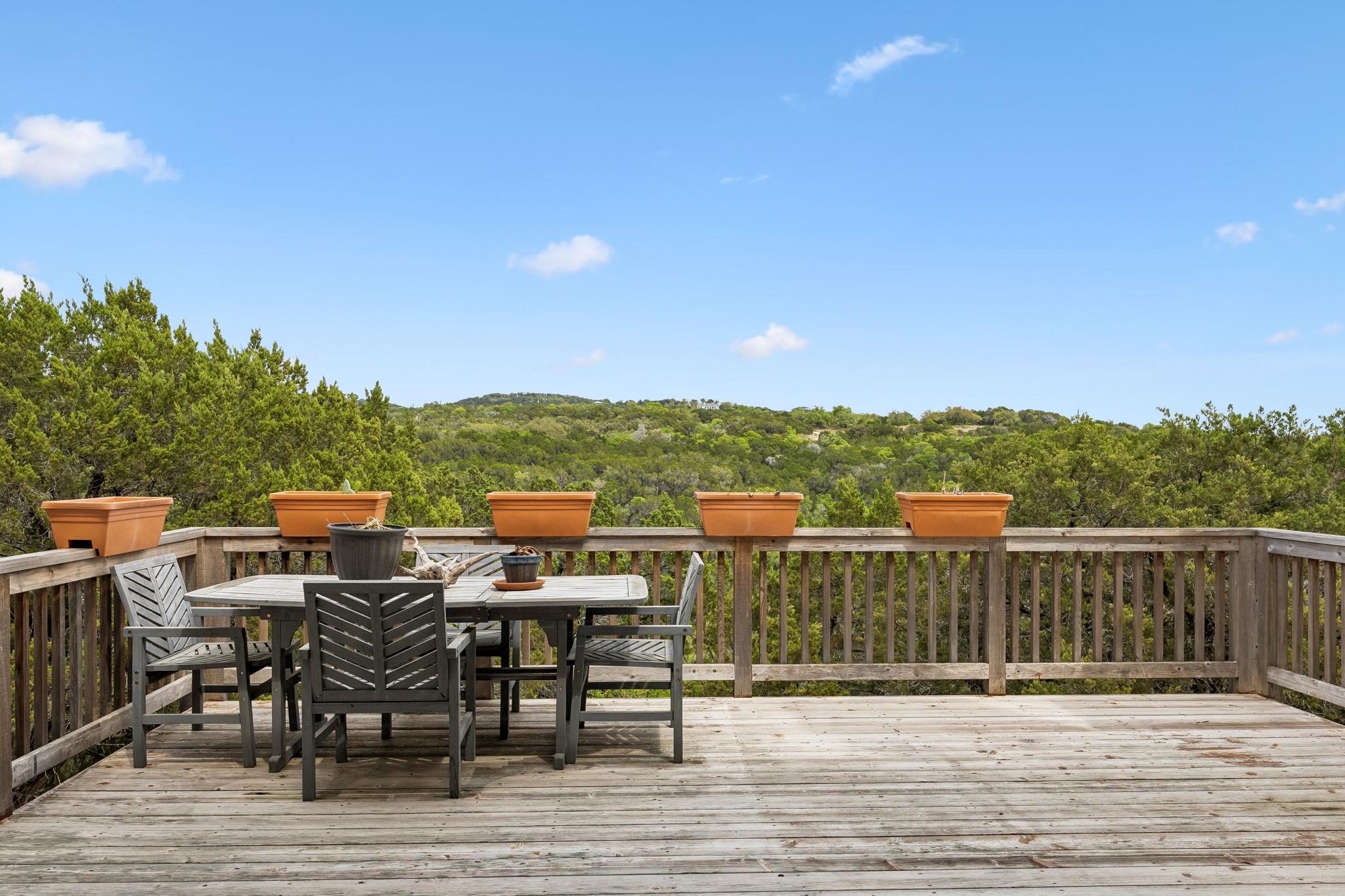 7212 Celebration Ct, Leander, TX 78645