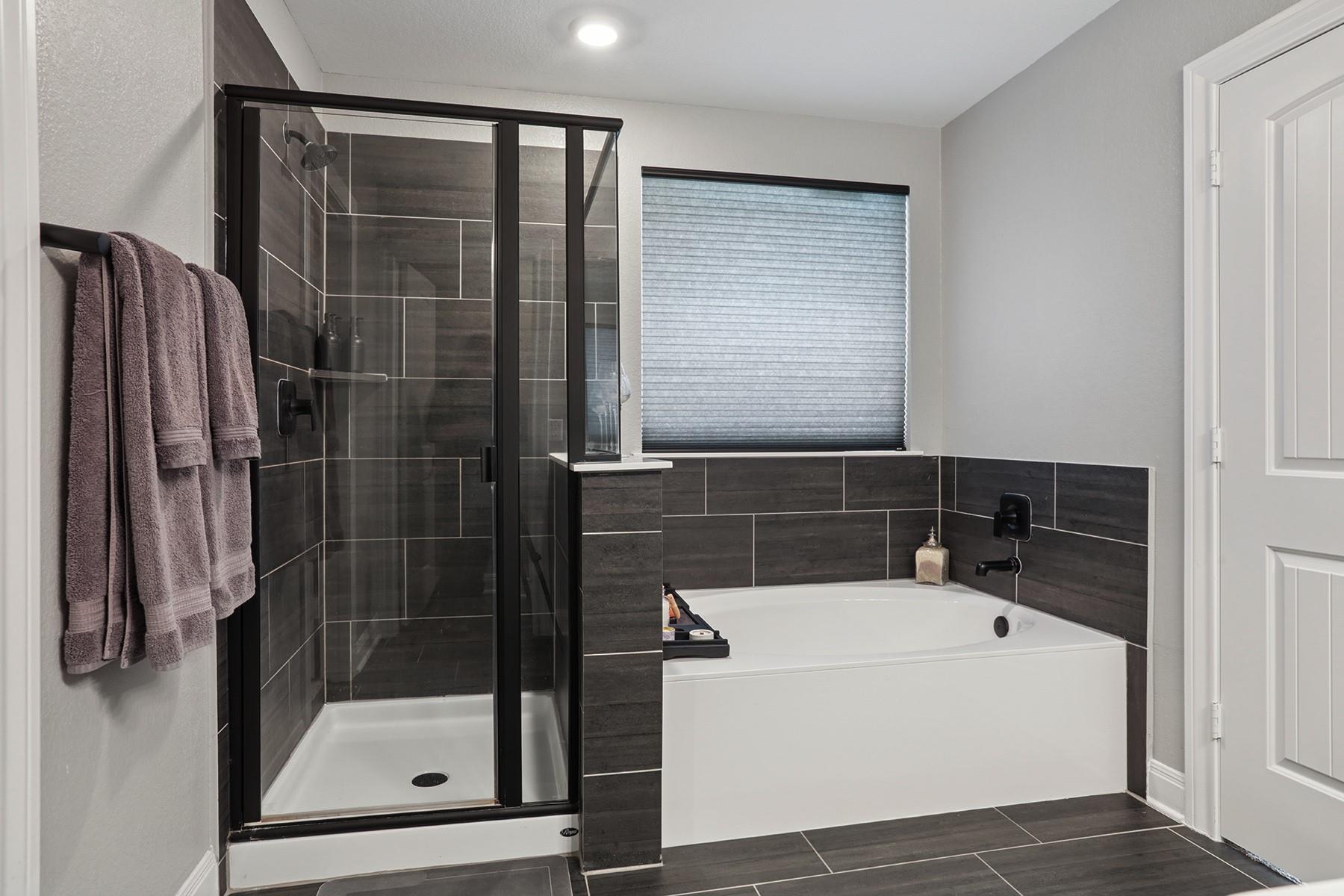 620 Lady Swiss Ln # 51, Hutto, TX 78634