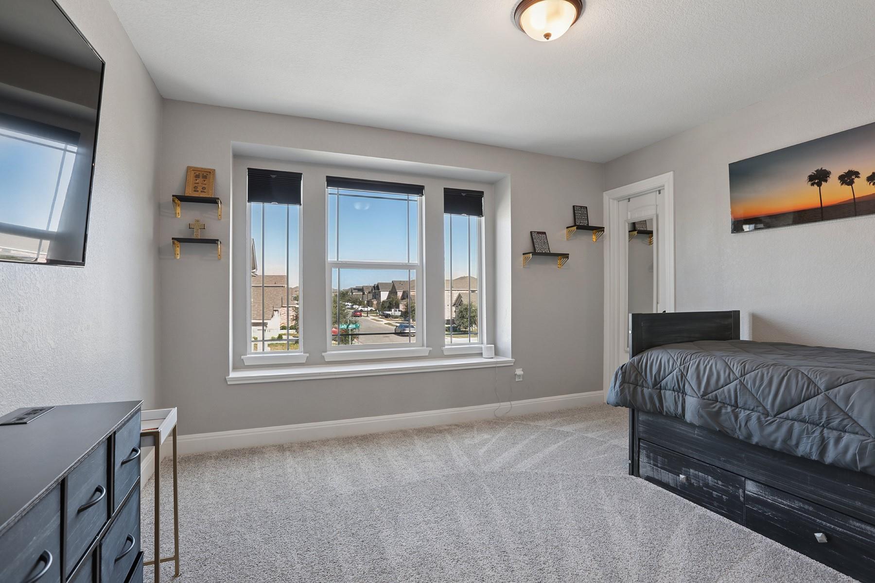 620 Lady Swiss Ln # 51, Hutto, TX 78634