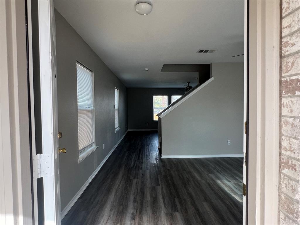 13120 Dearbonne Dr, Del Valle, TX 78617