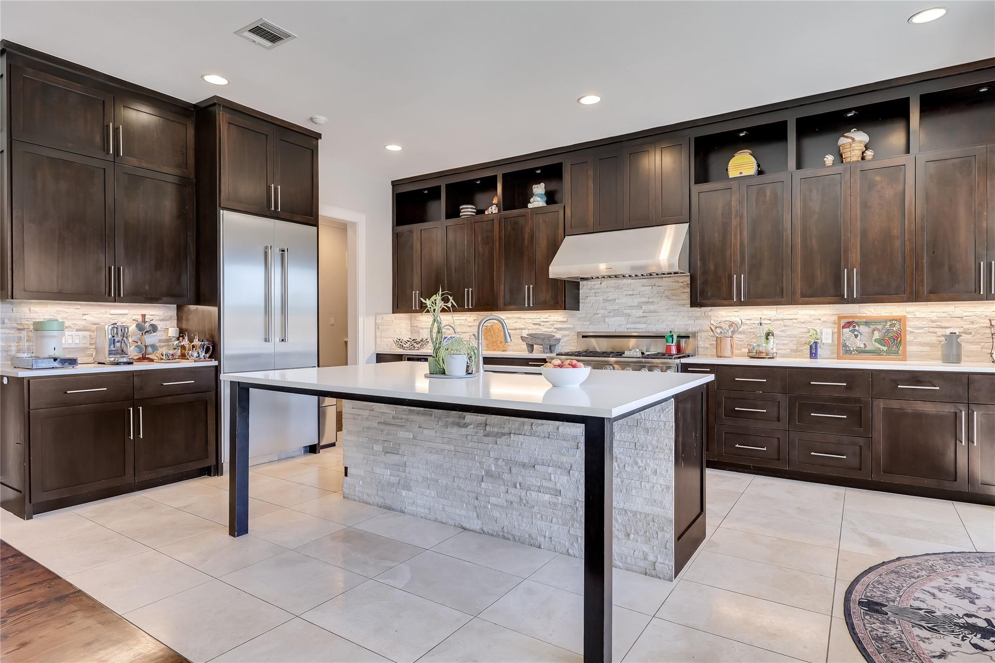 6109 Hudson Bend Rd, Austin, TX 78734