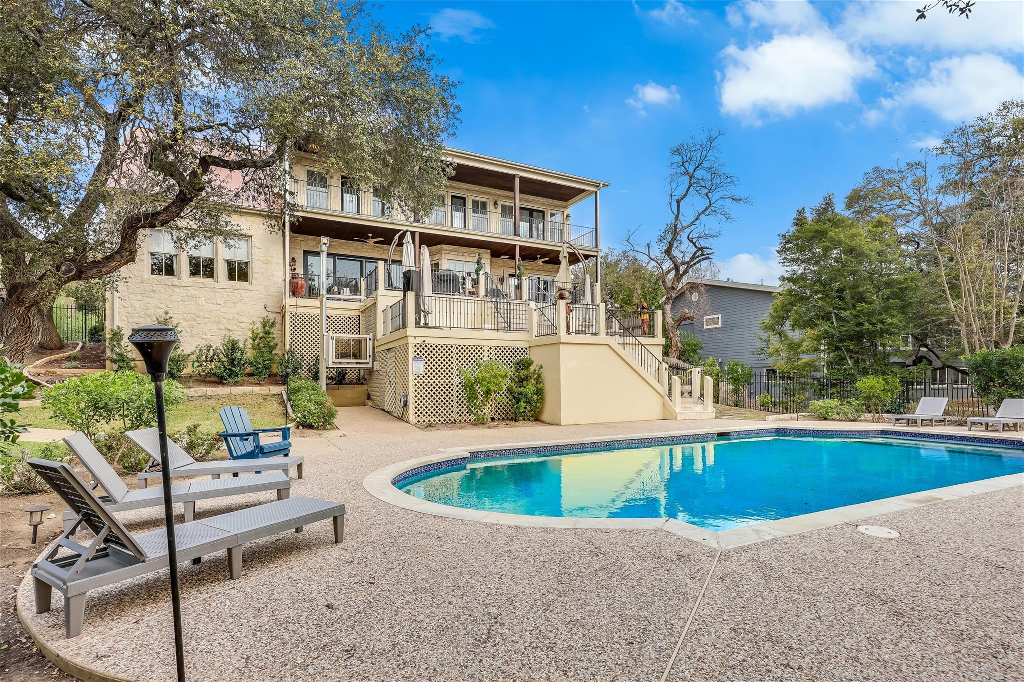 6109 Hudson Bend Rd, Austin, TX 78734
