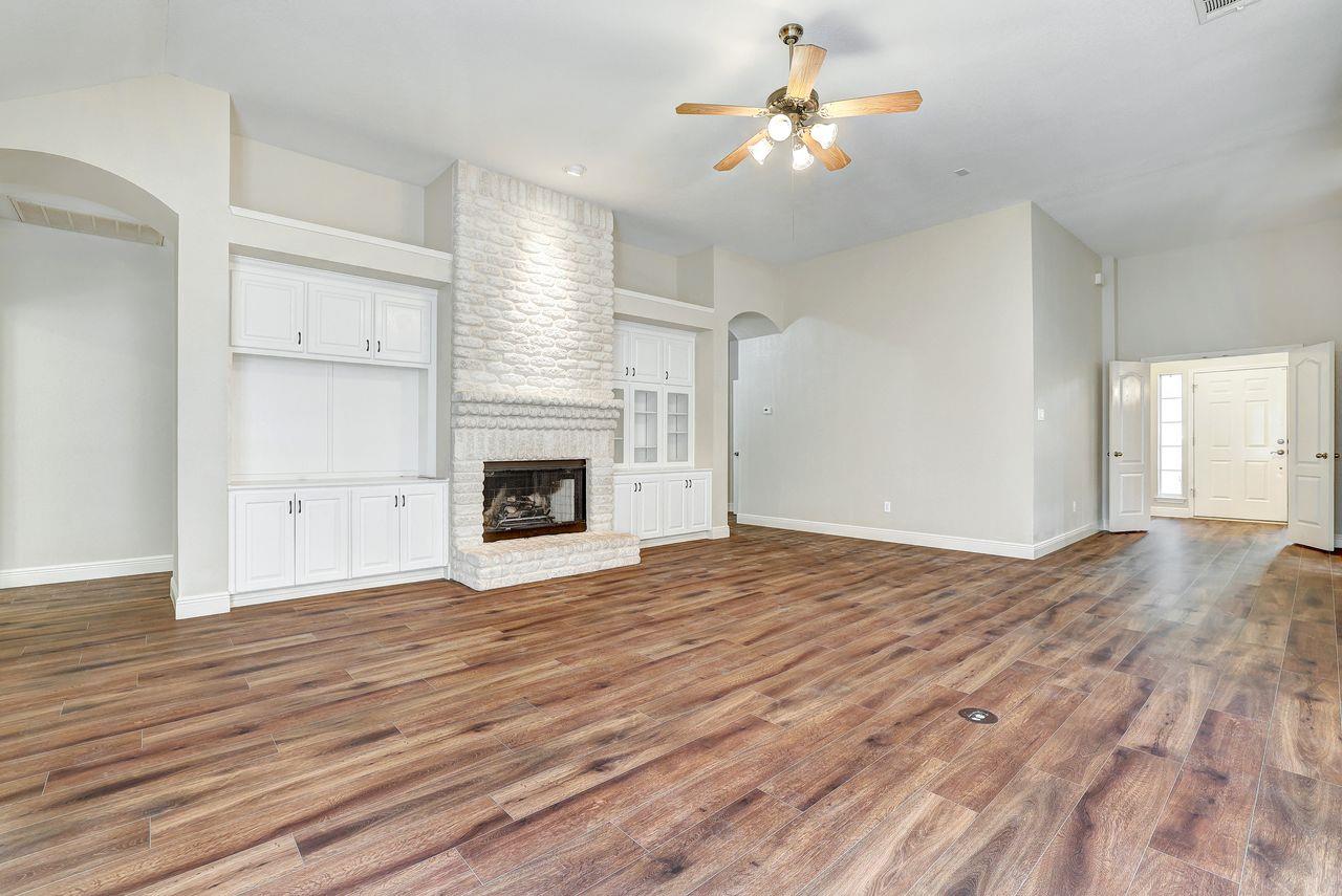 301 Rim Rock Dr, Georgetown, TX 78628