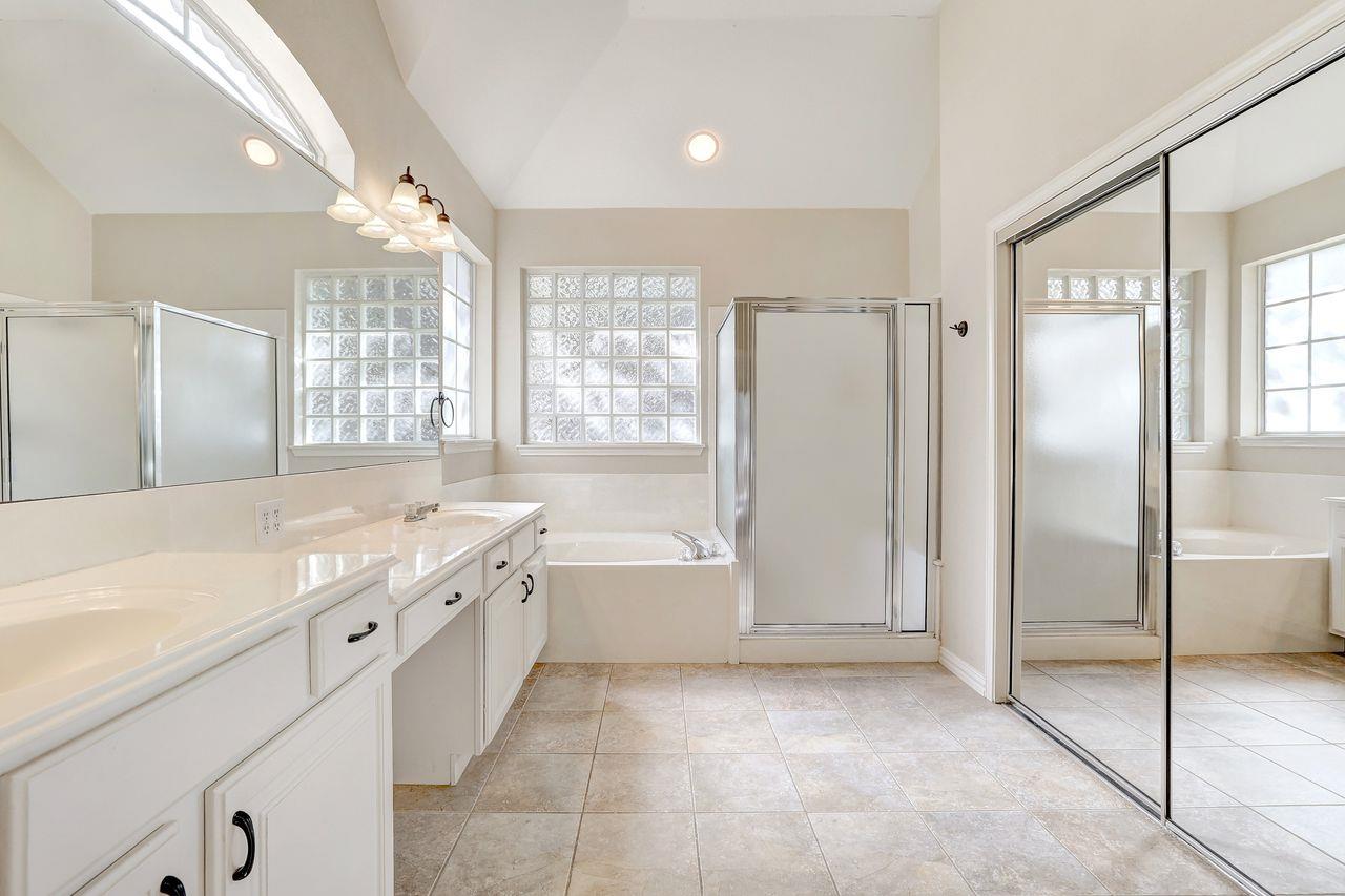 301 Rim Rock Dr, Georgetown, TX 78628