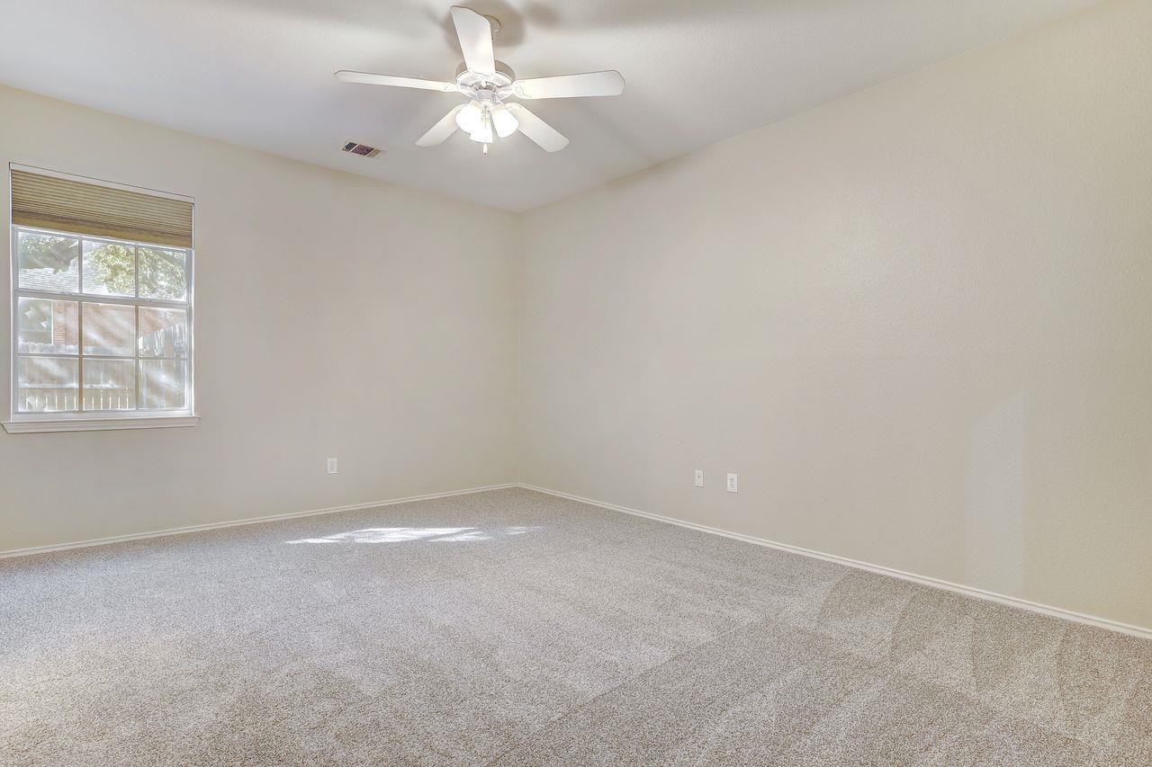 301 Rim Rock Dr, Georgetown, TX 78628