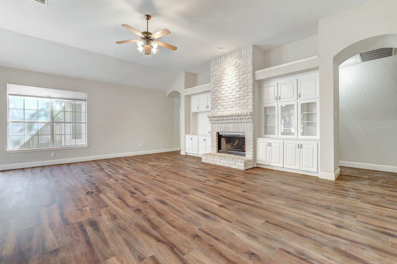 301 Rim Rock Dr, Georgetown, TX 78628